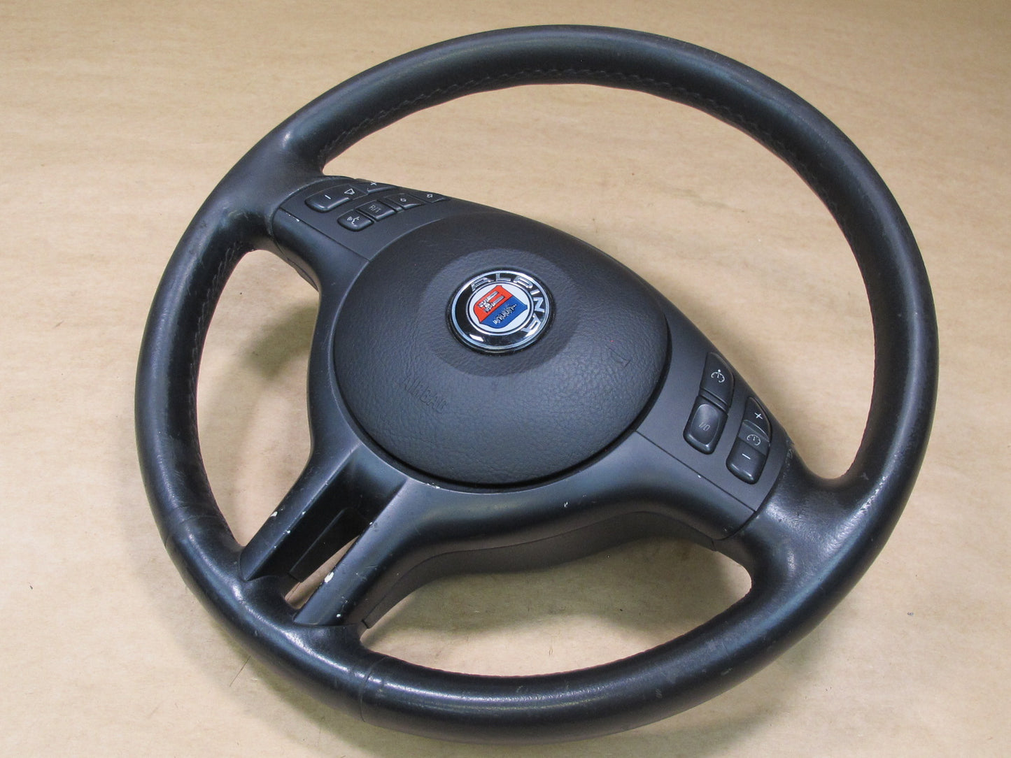 01-06 BMW E46 CONVERTIBLE FRONT LEFT DRIVER SIDE STEERING WHEEL W/ SRS AIRBAG OEM