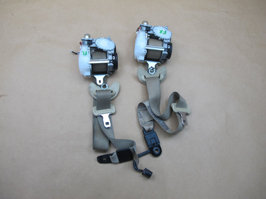 07-12 LEXUS LS460 LS600HL FRONT RIGHT & LEFT SIDE SEATBELT RETRACTOR SET OEM