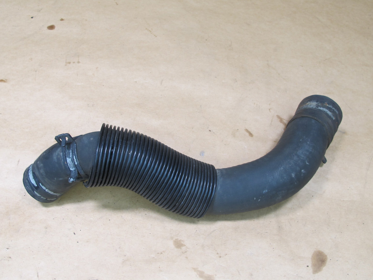 1999 CHEVROLET CORVETTE C5 5.7L LS1 ENGINE COOLANT HOSE PIPE LINE OEM