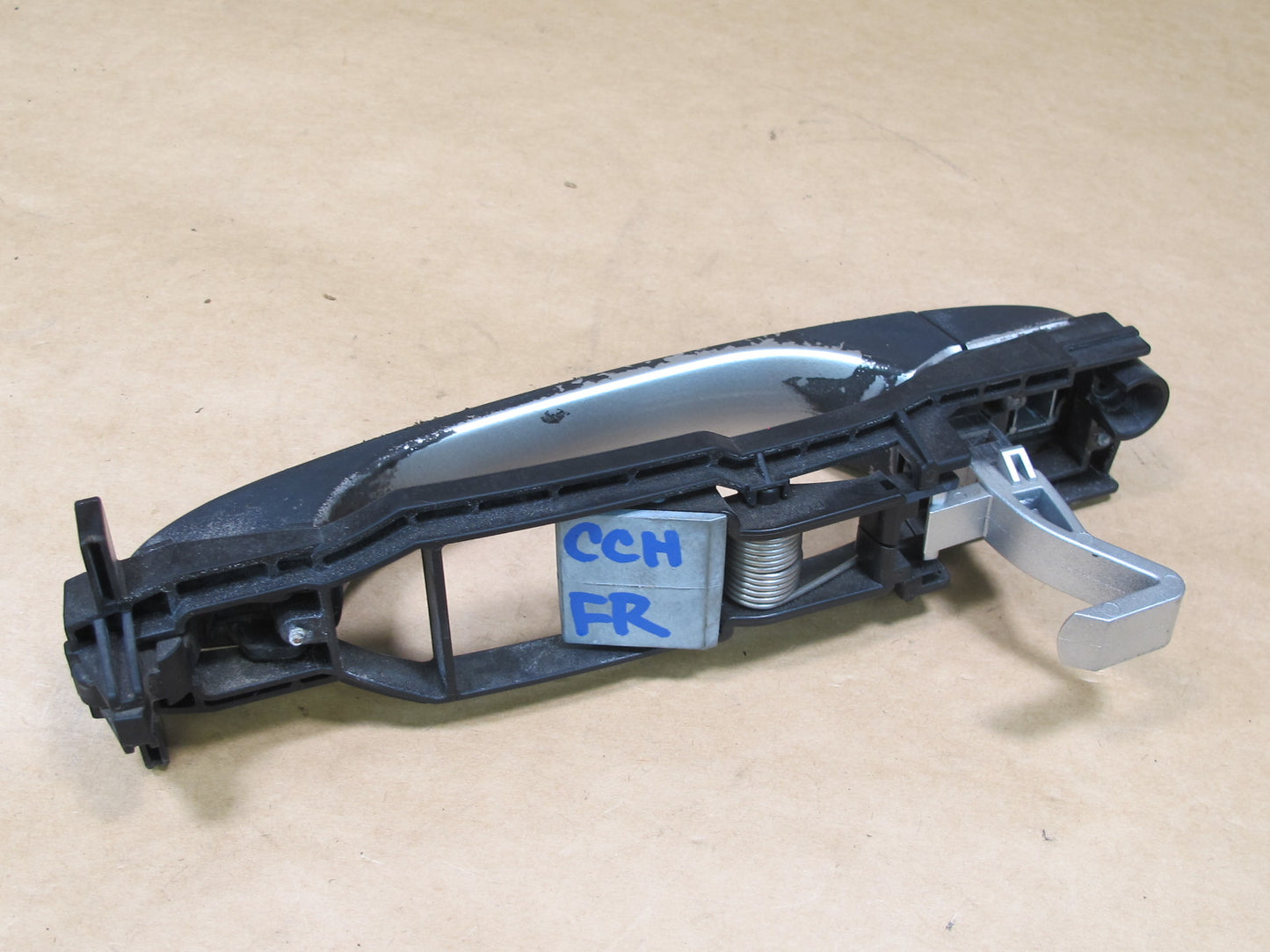 04-08 CHRYSLER CROSSFIRE RIGHT DOOR EXTERIOR HANDLE OEM