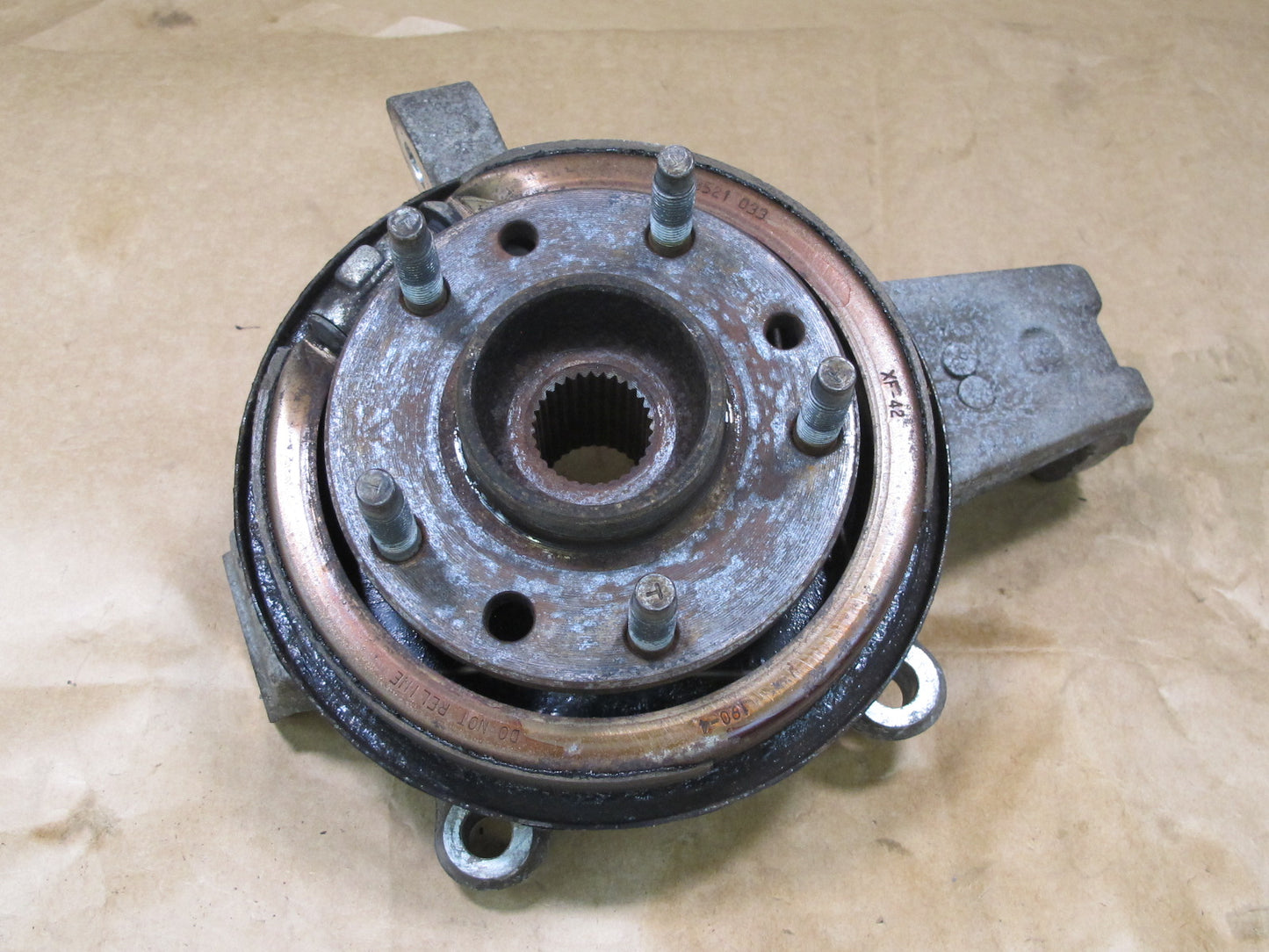 97-04 CHEVROLET CORVETTE C5 REAR RIGHT SPINDLE KNUCKLE WHEEL HUB BEARING OEM