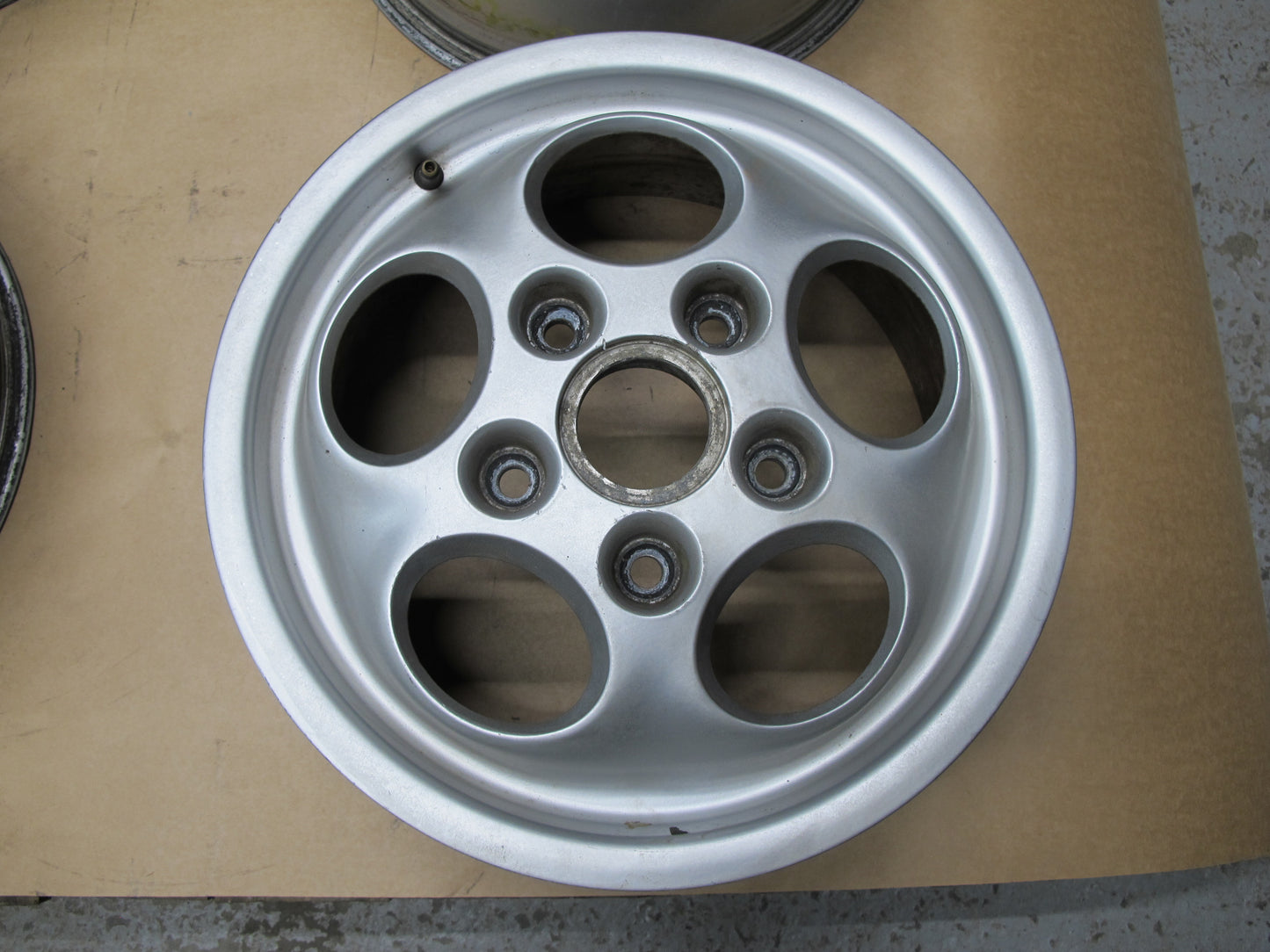 87-88 PORSCHE 924S SET OF 4 PHONE DIAL FACTORY R15" WHEEL RIM 15x6J ET52.3 OEM