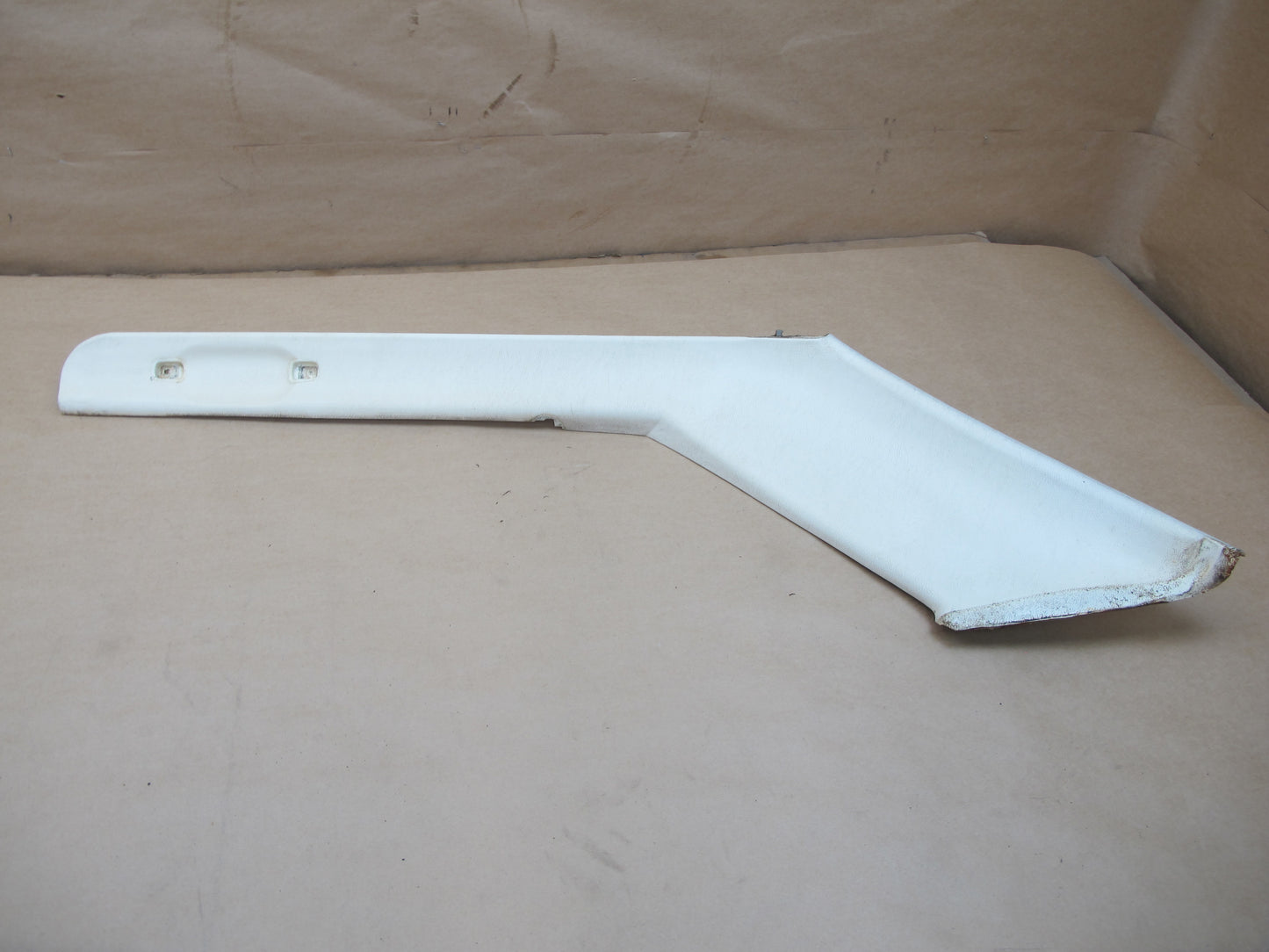 73-85 MERCEDES R107 SET OF 2 REAR HARDTOP C PILLAR TRIM COVER PANEL OEM