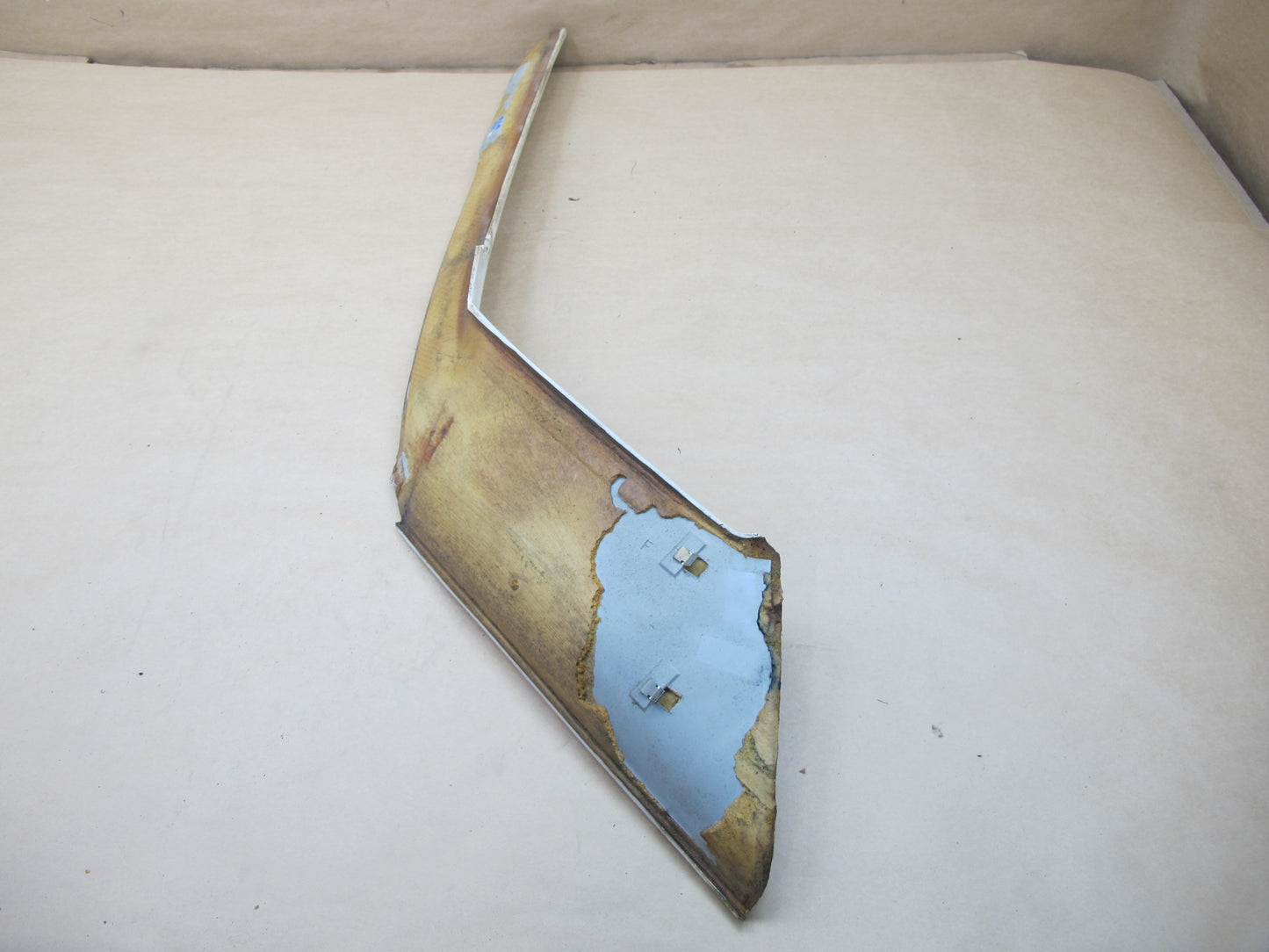 73-85 MERCEDES R107 SET OF 2 REAR HARDTOP C PILLAR TRIM COVER PANEL OEM