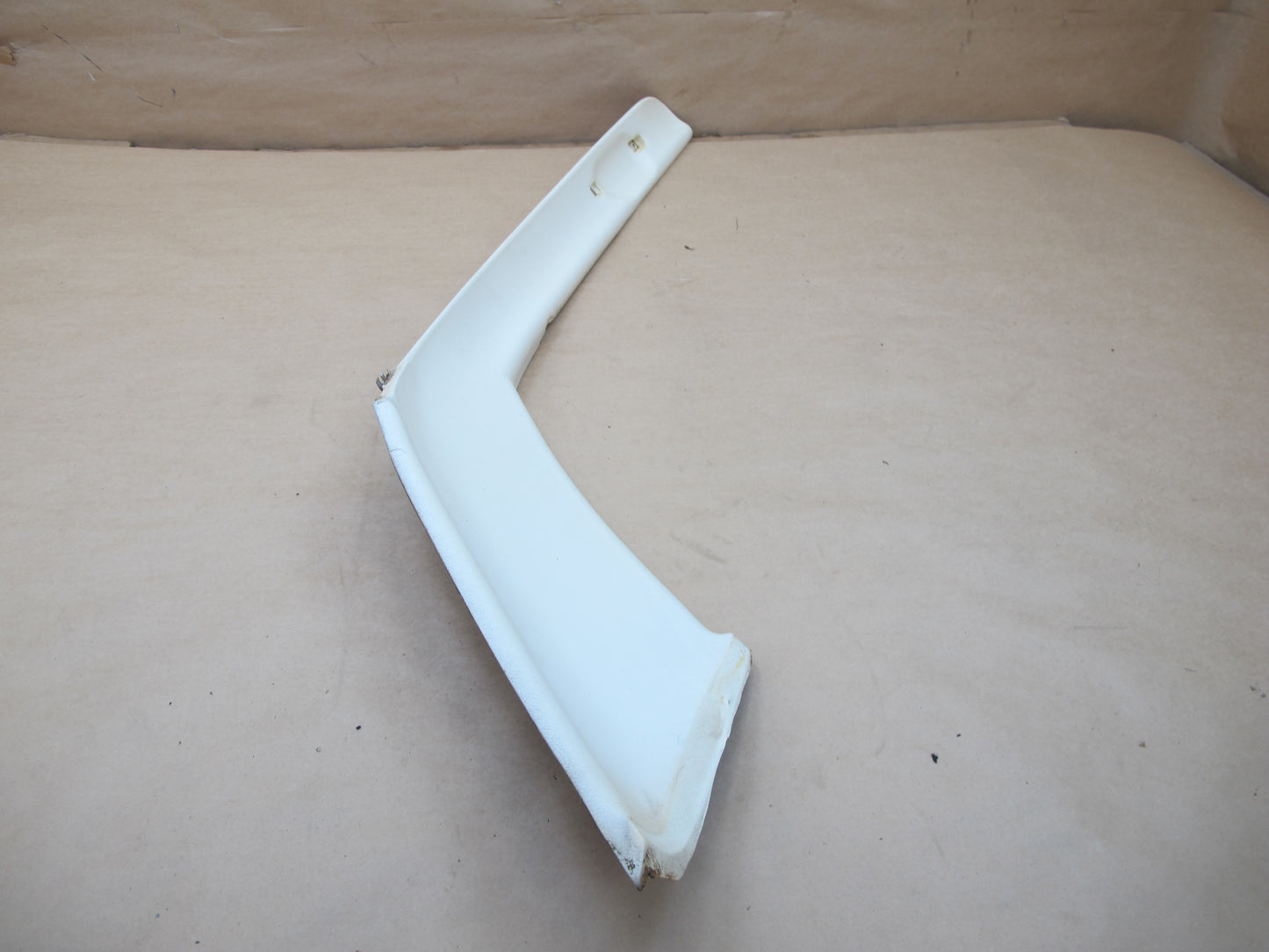 73-85 MERCEDES R107 SET OF 2 REAR HARDTOP C PILLAR TRIM COVER PANEL OEM