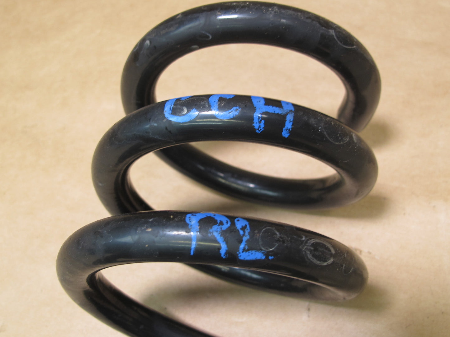 04-08 CHRYSLER CROSSFIRE SET OF 2 REAR LEFT & RIGHT COIL SPRING OEM