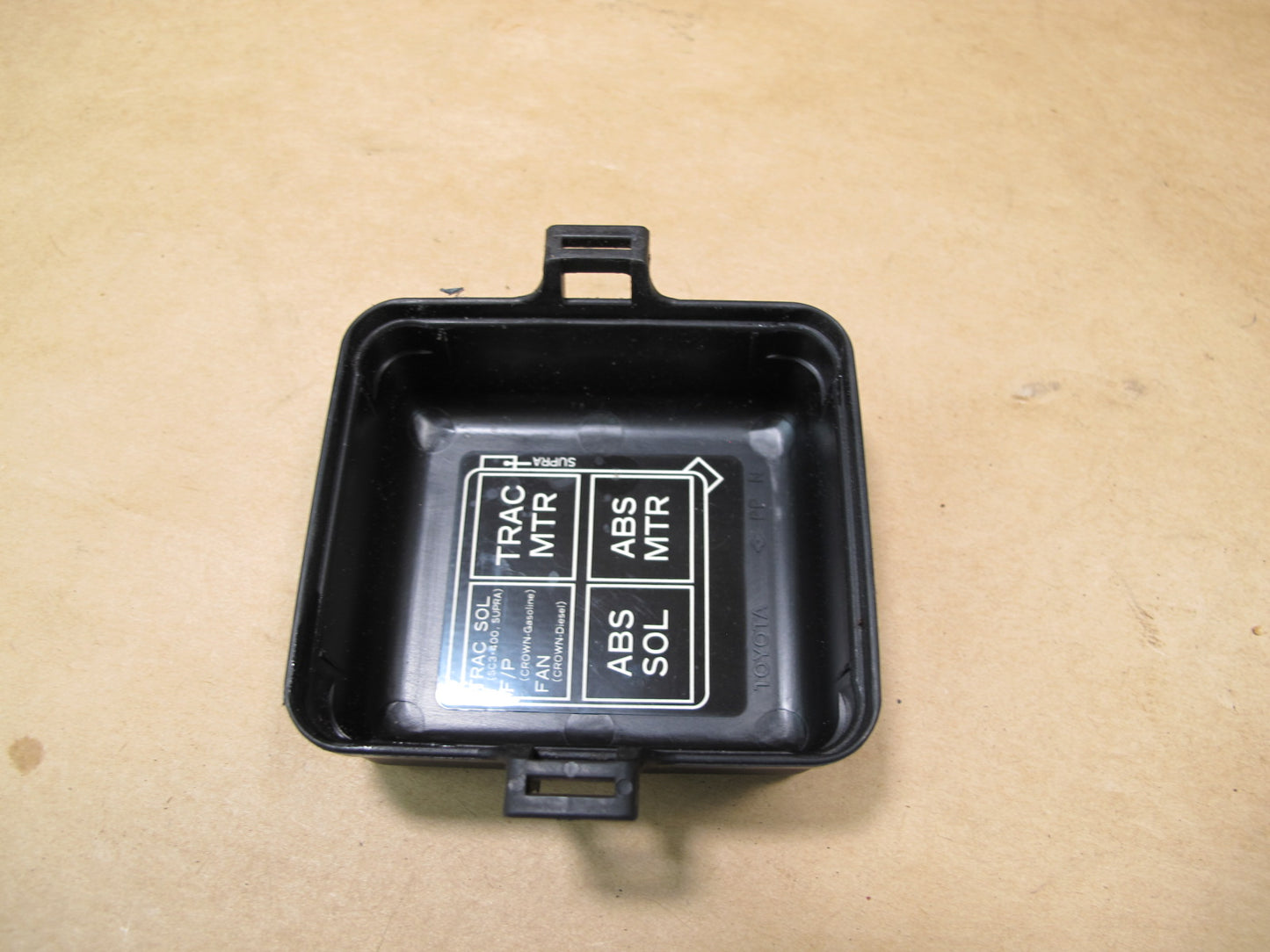 98-00 LEXUS SC400 SC300 ABS TRC TRACTION CONTROL RELAY BOX W RELAY OEM