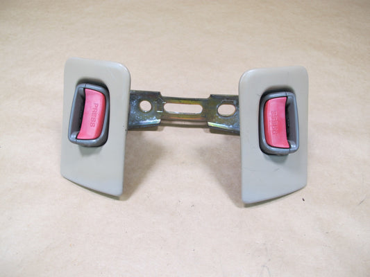 92-00 LEXUS SC300 REAR SEATBELT BUCKLE RECEIVER LATCH OEM