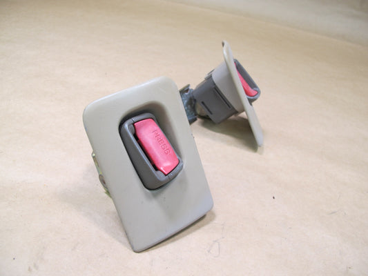 92-00 LEXUS SC300 REAR SEATBELT BUCKLE RECEIVER LATCH OEM