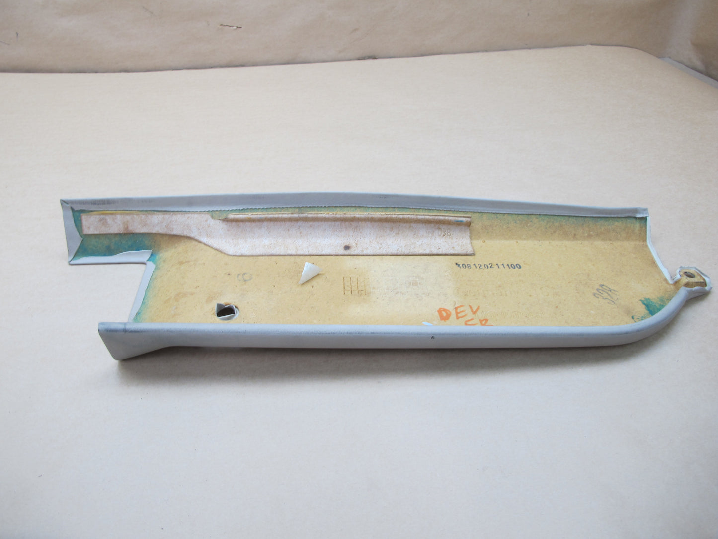 99-03 VW EUROVAN T4 CENTER RIGHT LOWER B PILLAR TRIM COVER PANEL 7D0867038 OEM