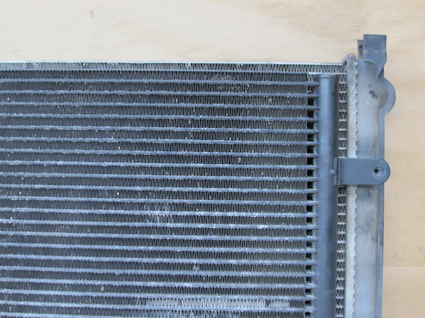 99-03 VW EUROVAN T4 2.8L ENGINE RADIATOR W A/C CONDENSER OEM