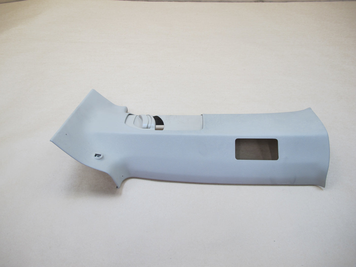 00-03 VW EUROVAN T4 B-PILLAR CENTER LEFT UPPER TRIM COVER PANEL cOEM