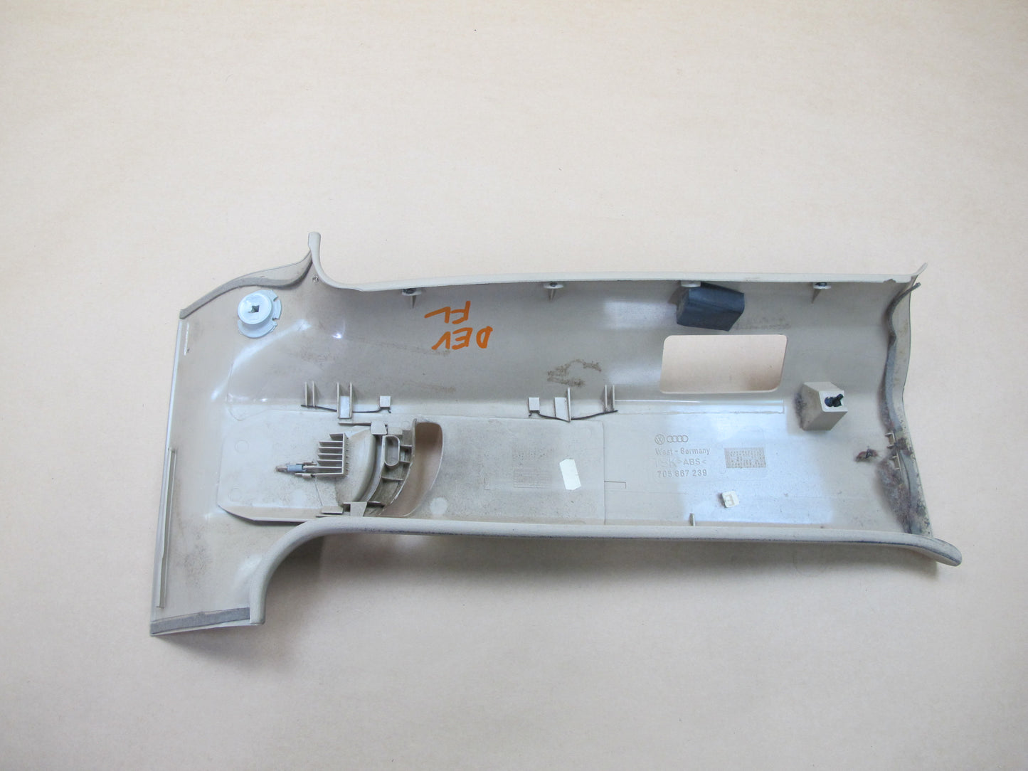 00-03 VW EUROVAN T4 B-PILLAR CENTER LEFT UPPER TRIM COVER PANEL cOEM