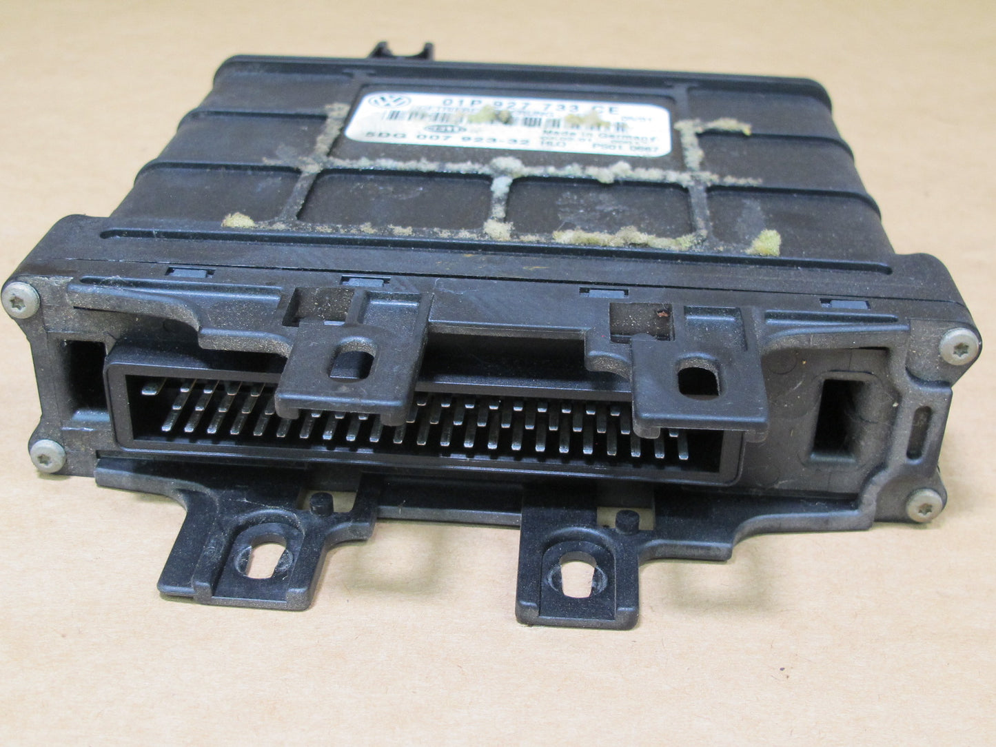 01-03 VW EUROVAN T4 2.8L AUTOMATIC TRANSMISSION CONTROL MODULE 01P927733CE OEM