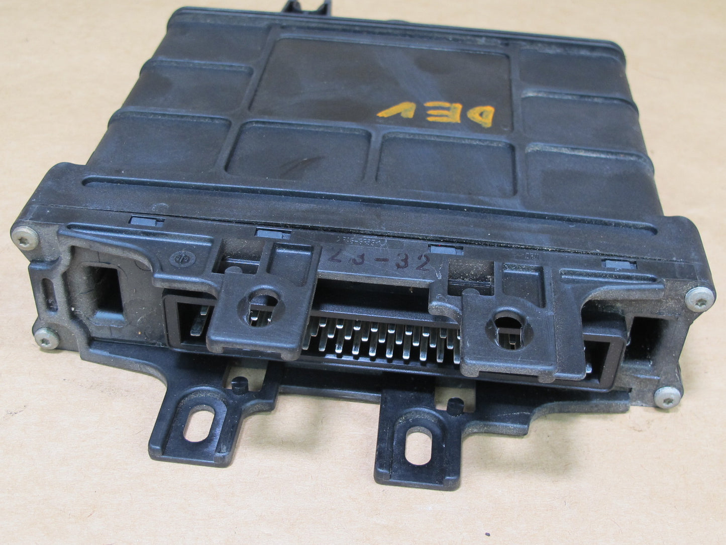 01-03 VW EUROVAN T4 2.8L AUTOMATIC TRANSMISSION CONTROL MODULE 01P927733CE OEM