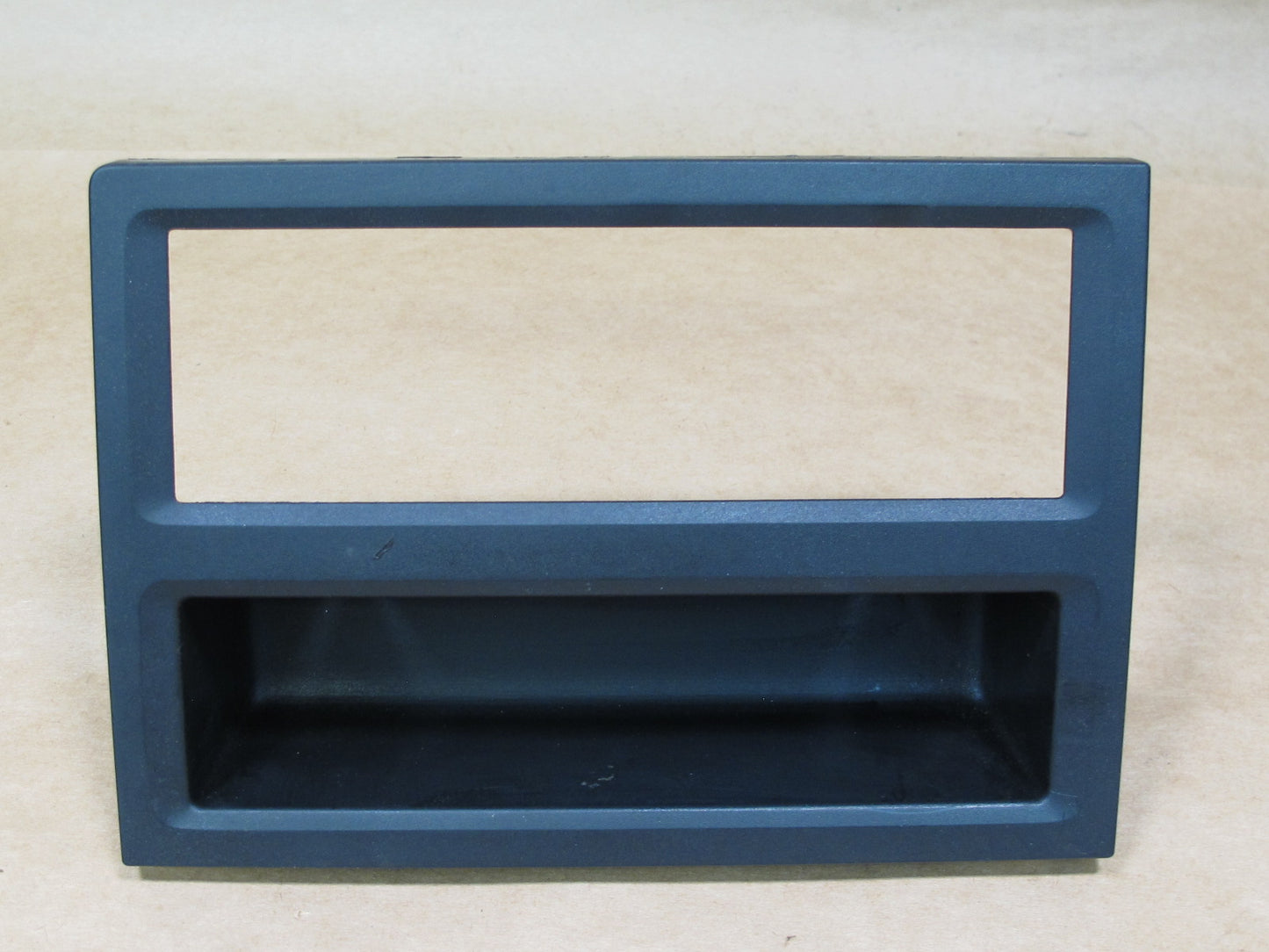 99-03 VW EUROVAN T4 DASH TRIM BEZEL PANEL COMPARTMENT STORAGE 7D1820075A OEM