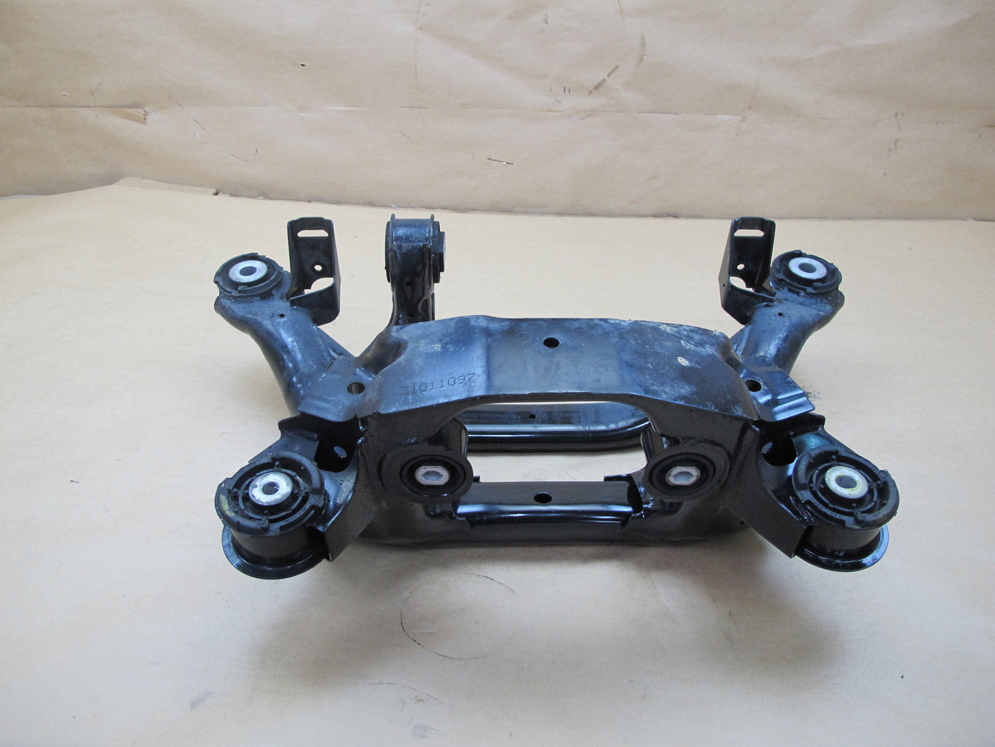 09-16 BMW E89 Z4 N54 REAR SUSPENSION SUBFRAME CROSSMEMBER OEM