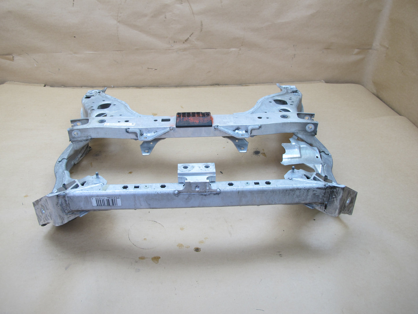 09-16 BMW E89 Z4 FRONT SUSPENSION SUBFRAME CROSSMEMBER OEM