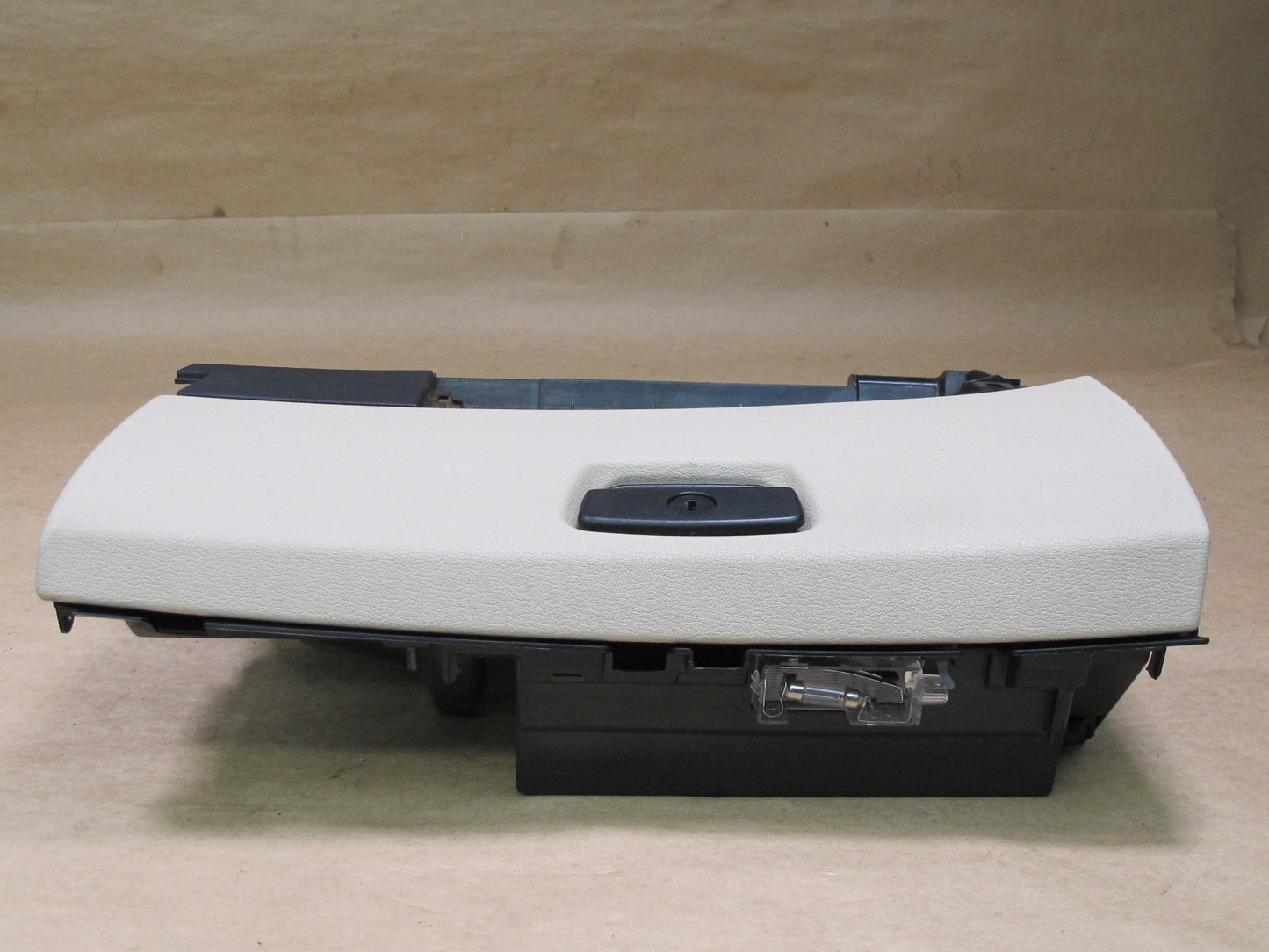 09-16 BMW E89 Z4 DASH FRONT RIGHT GLOVE BOX COMPARTMENT STORAGE BEIGE OEM