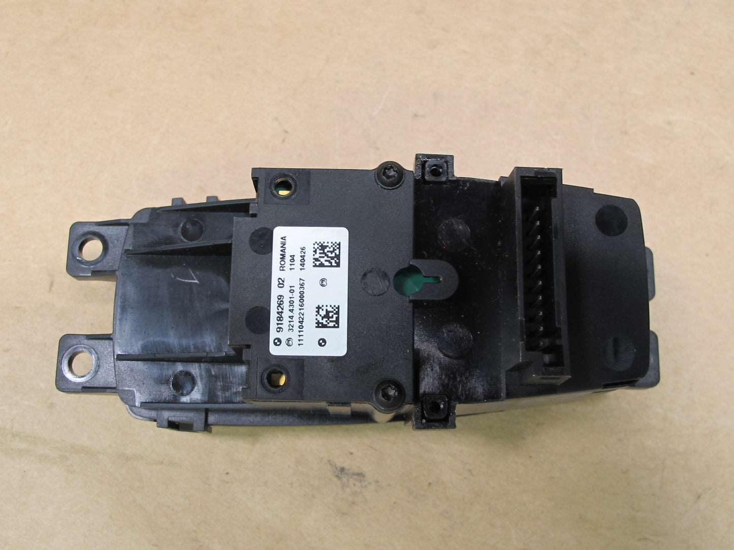 09-16 BMW E89 Z4 ELECTRONIC PARKING BRAKE CONTROL SWITCH 9184269 OEM