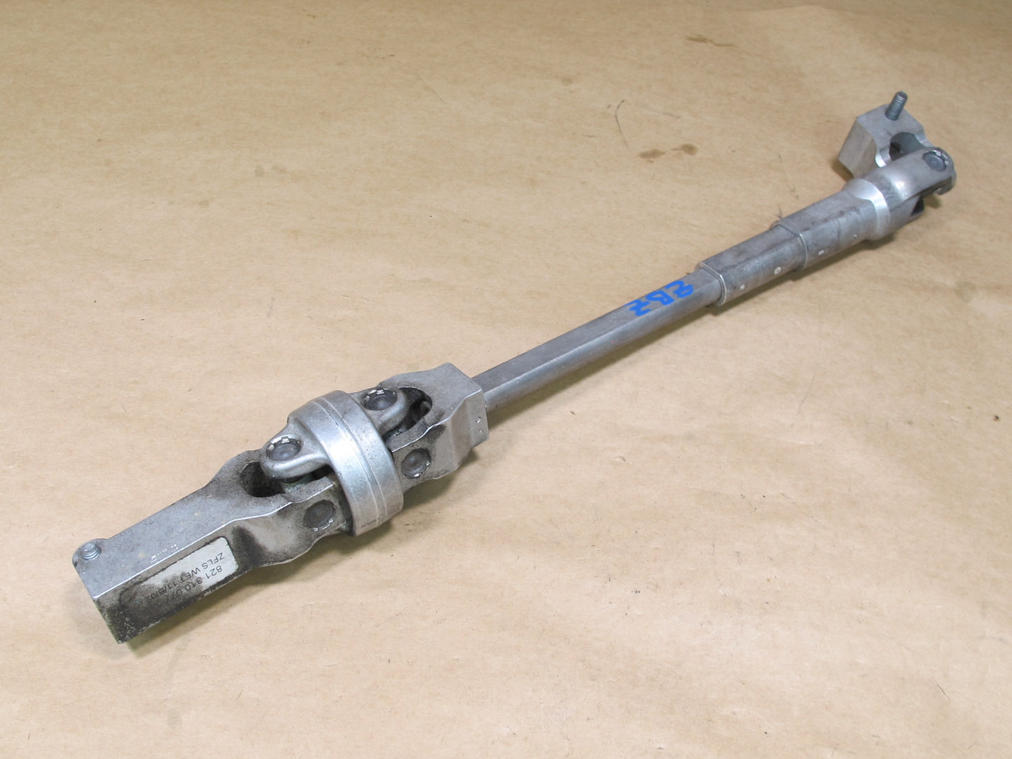 09-16 BMW E89 Z4 STEERING COLUMN U JOINT LOWER SHAFT OEM