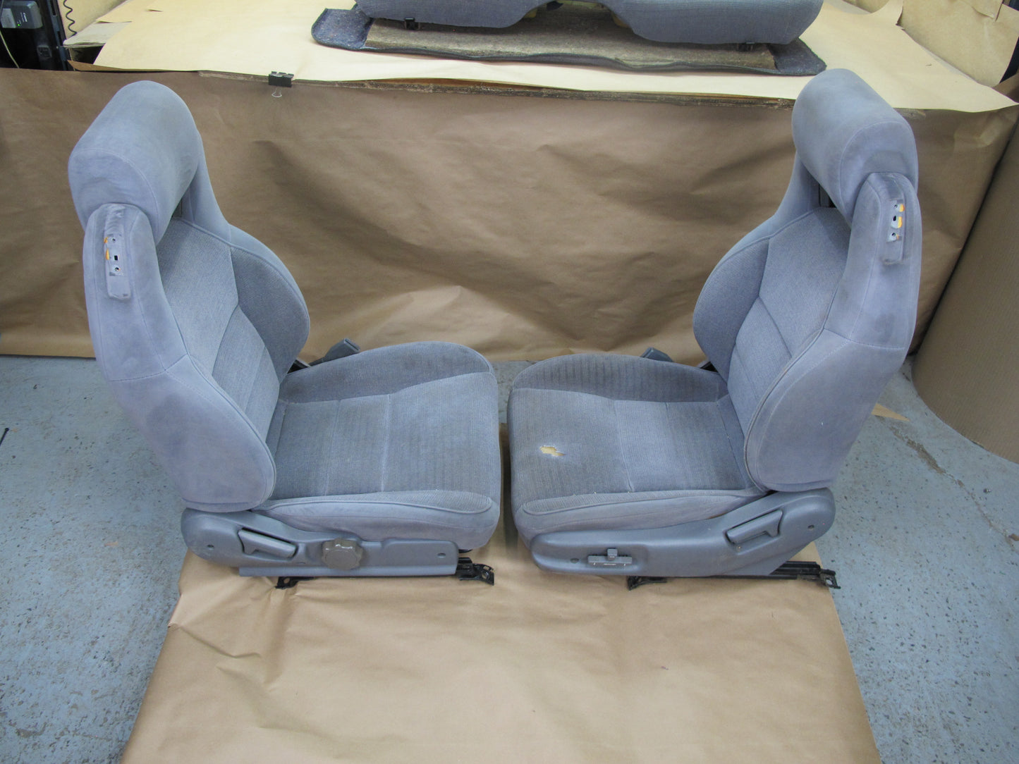 89-92 Toyota Supra MK3 Front & Rear Complete Cloth Seat Set OEM