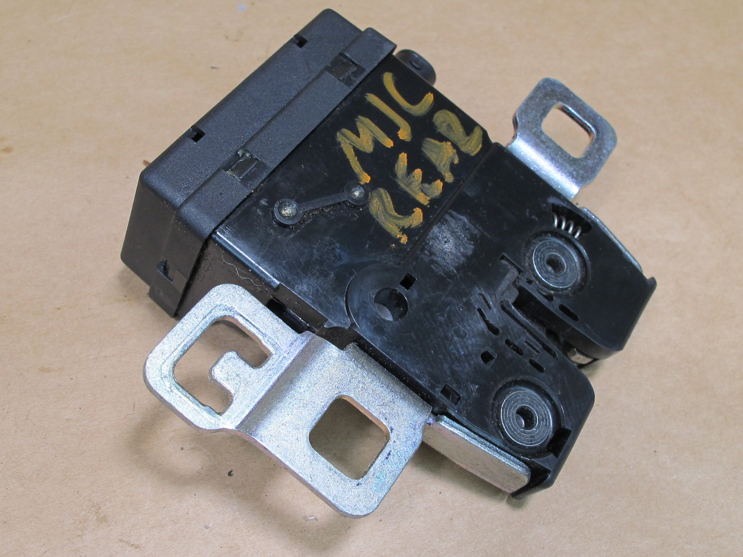 07-13 MINI COOPER S R56 R59 REAR TRUNK LID LOCK LATCH OEM