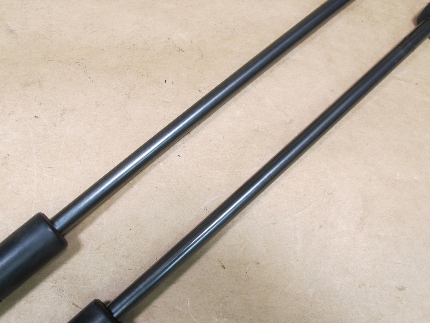 07-13 MINI COOPER R55 R56 R57 SET OF 2 REAR TRUNK LID SHOCK STRUT SUPPORT OEM