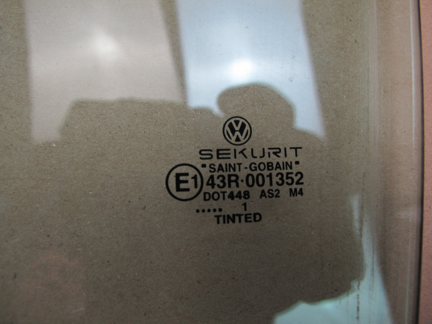1997-2003 VW EUROVAN T4 FRONT LEFT DOOR GLASS WINDOW OEM