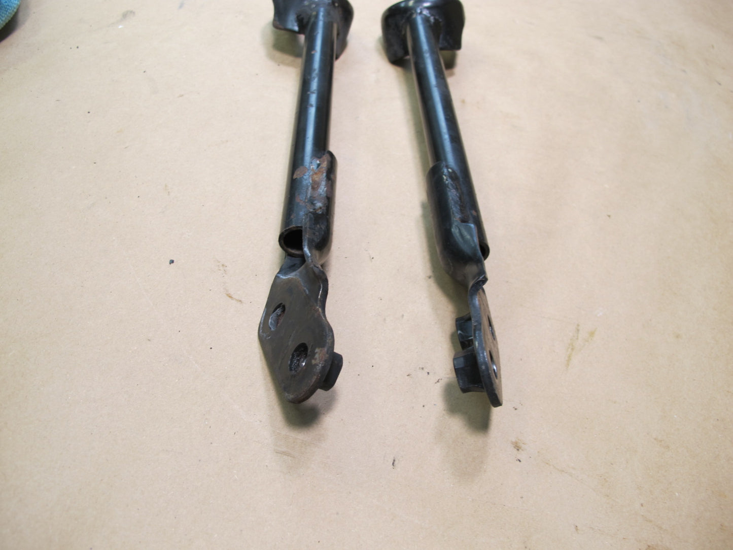 92-00 LEXUS JZZ31L SC300 SC400 SET OF 2 FRONT SUSPENSION LINK ROD BAR OEM