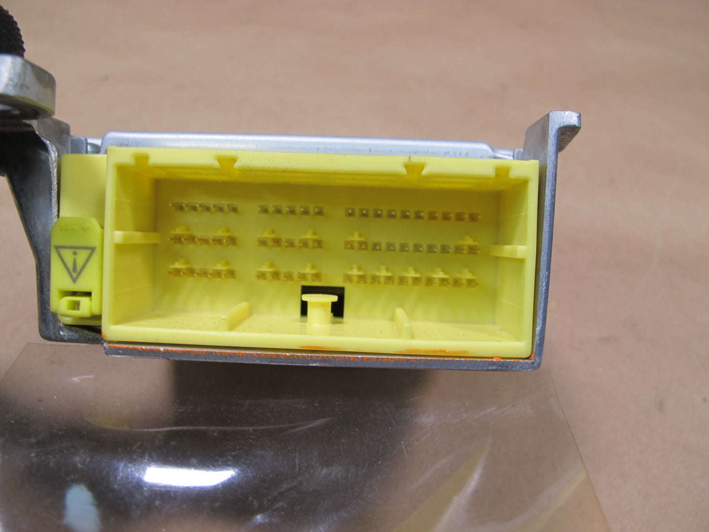 2010 LEXUS IS350 SRS AIRBAG CONTROL MODULE UNIT 89170-53210 OEM