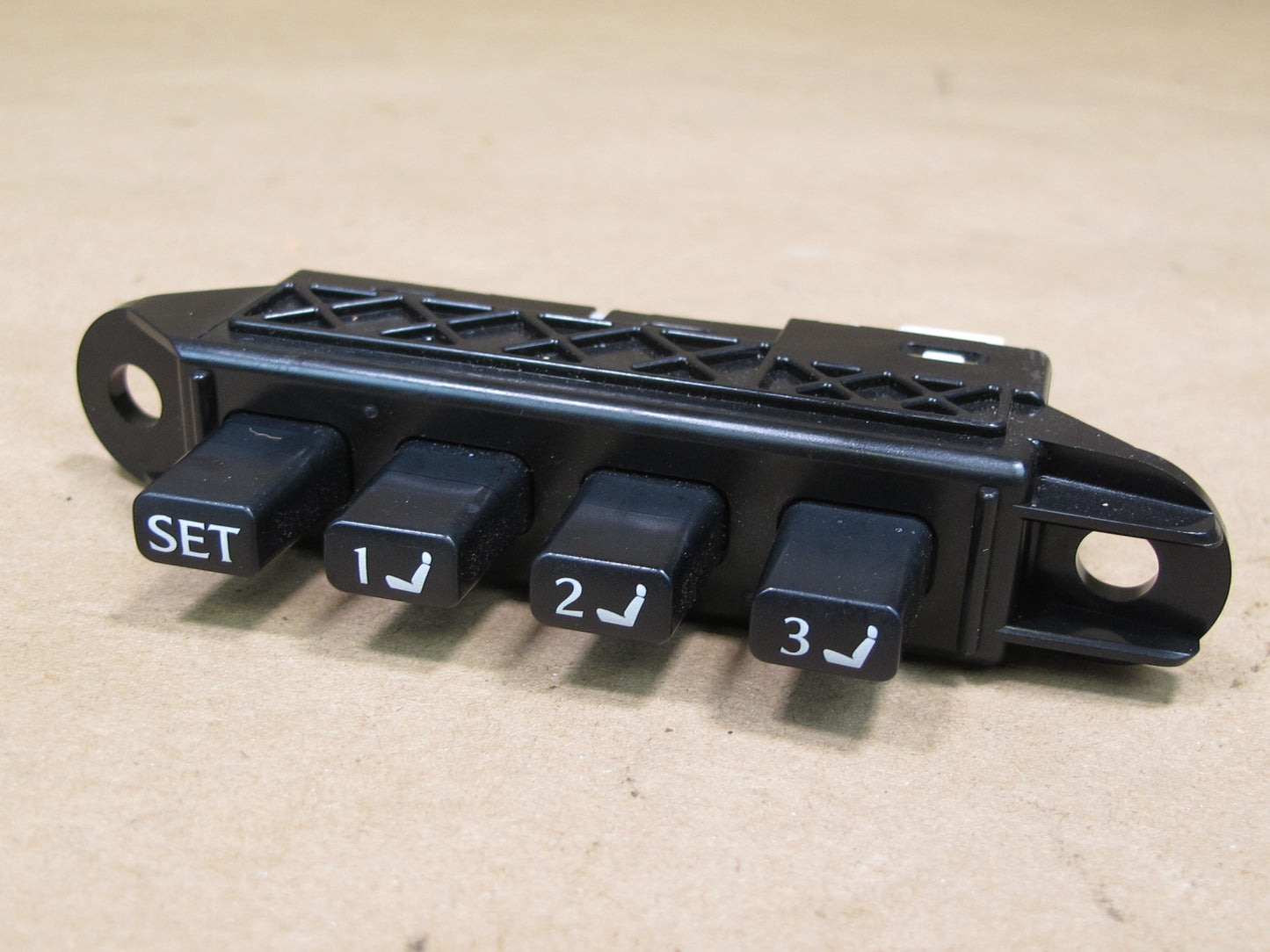 10-15 LEXUS IS250 IS350 CONVERTIBLE FRONT RIGHT SIDE SEAT MEMORY SWITCH OEM