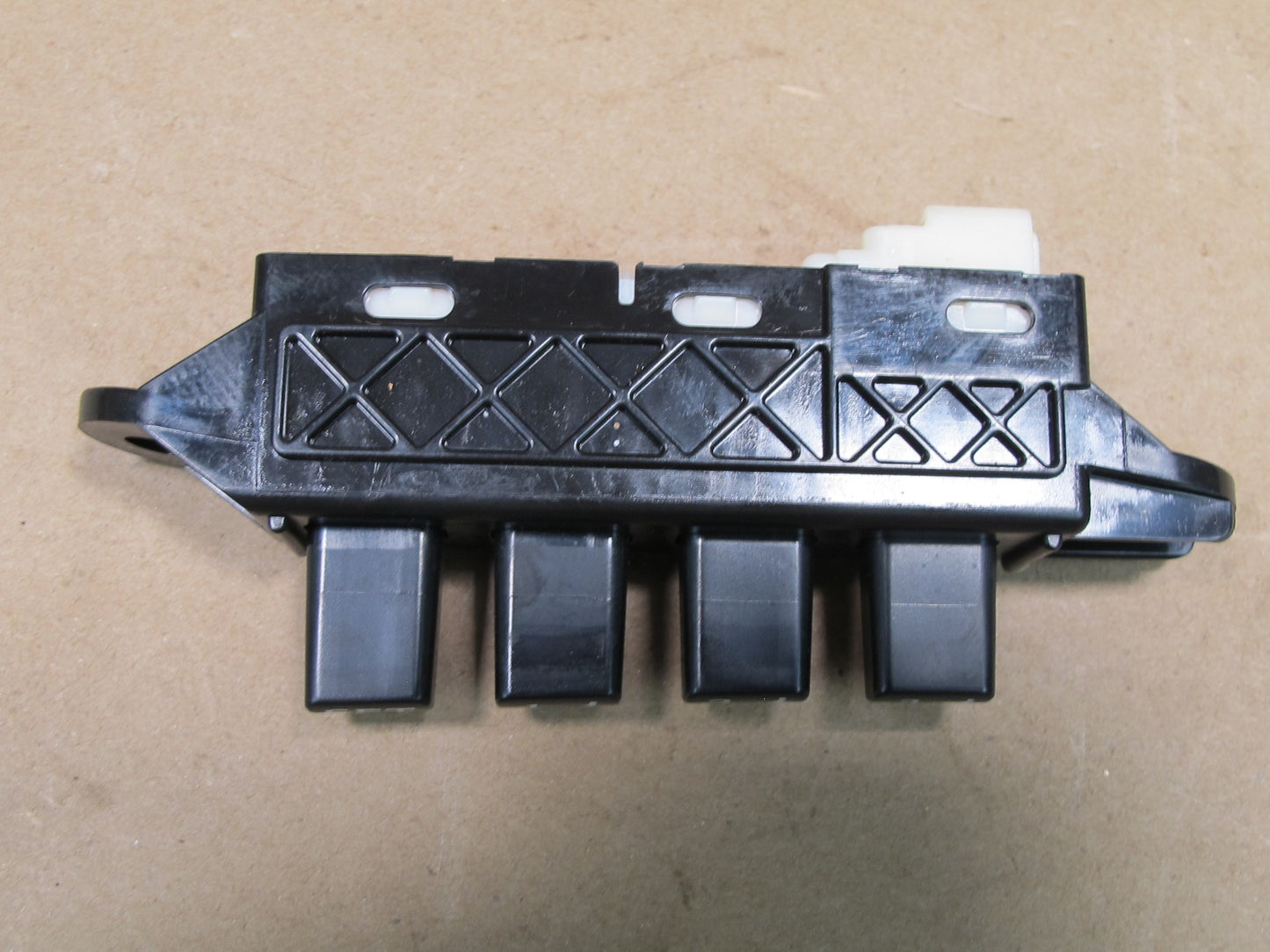 10-15 LEXUS IS250 IS350 CONVERTIBLE FRONT RIGHT SIDE SEAT MEMORY SWITCH OEM