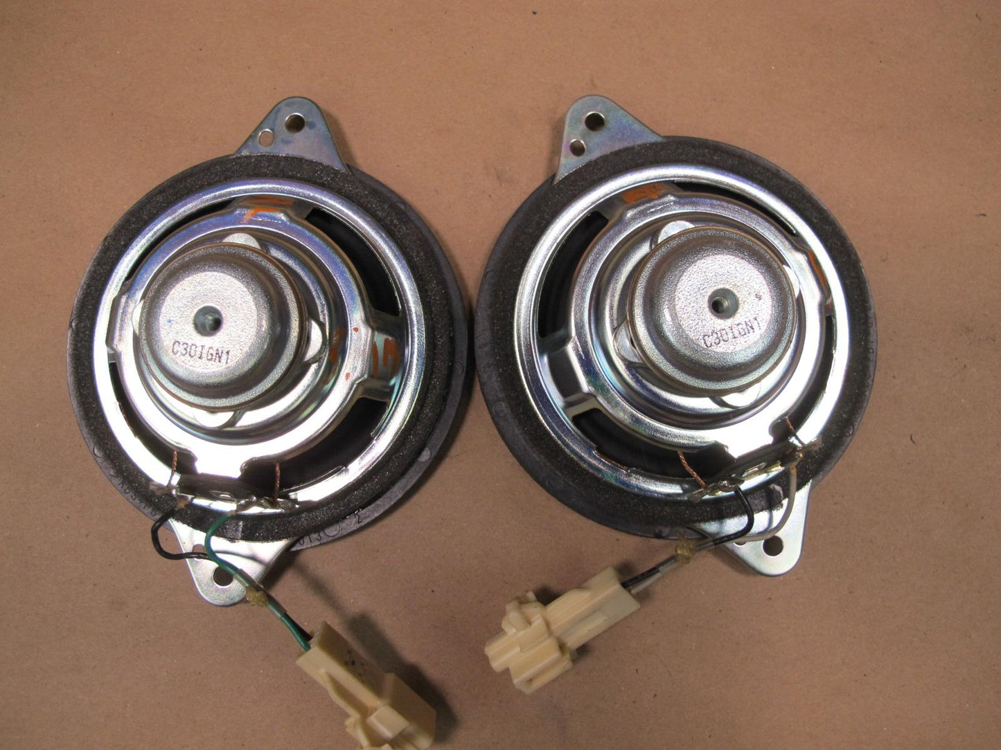 10-15 LEXUS IS250 IS350 CONVERTIBLE REAR RIGHT LEFT SIDE AUDIO SPEAKER SET OEM