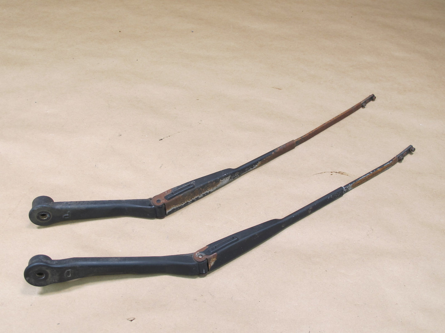 89-92 Toyota Supra MK3 Set of 2 Front Left & Right Windshield Wiper Arm OEM