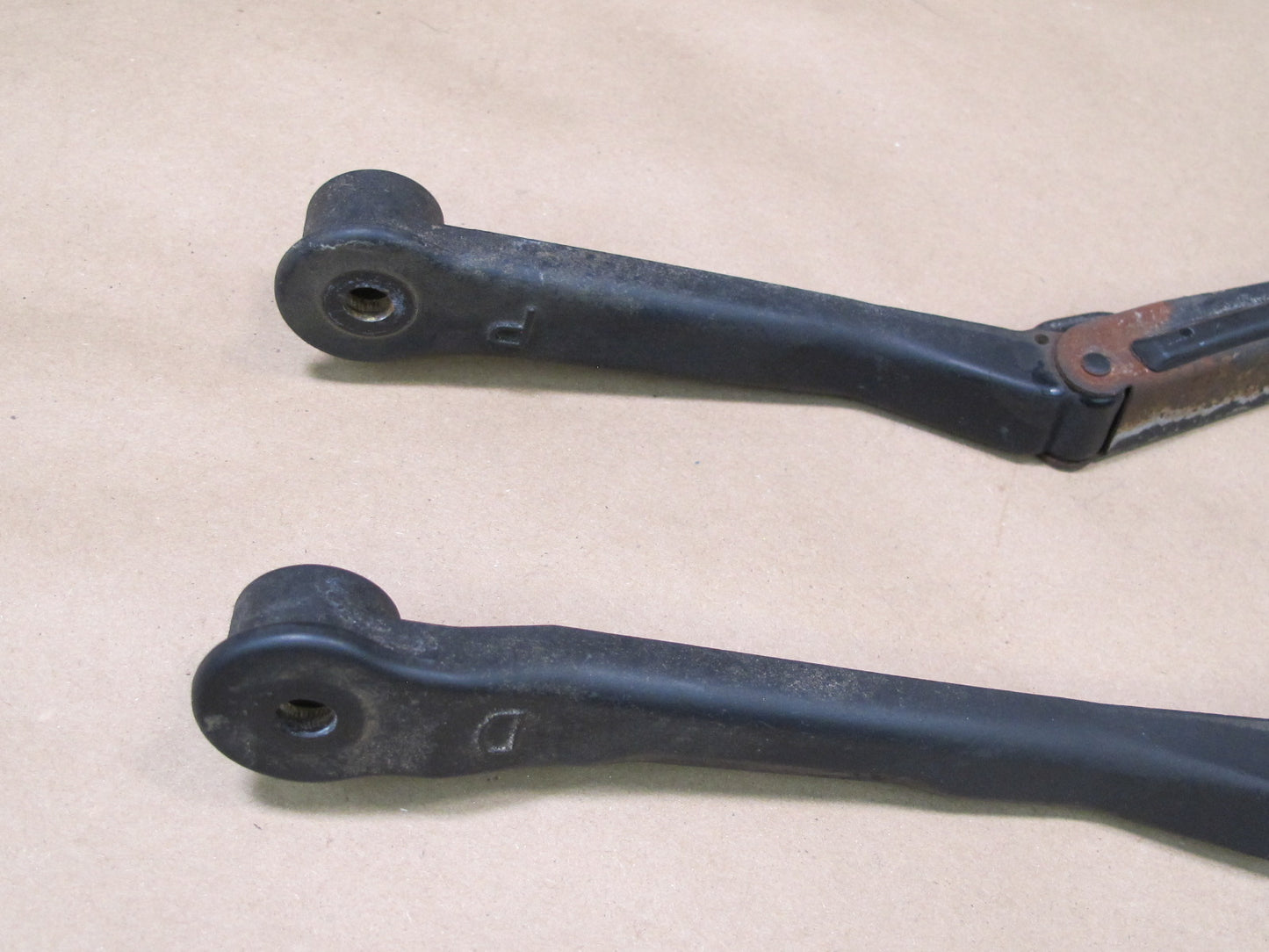 89-92 Toyota Supra MK3 Set of 2 Front Left & Right Windshield Wiper Arm OEM