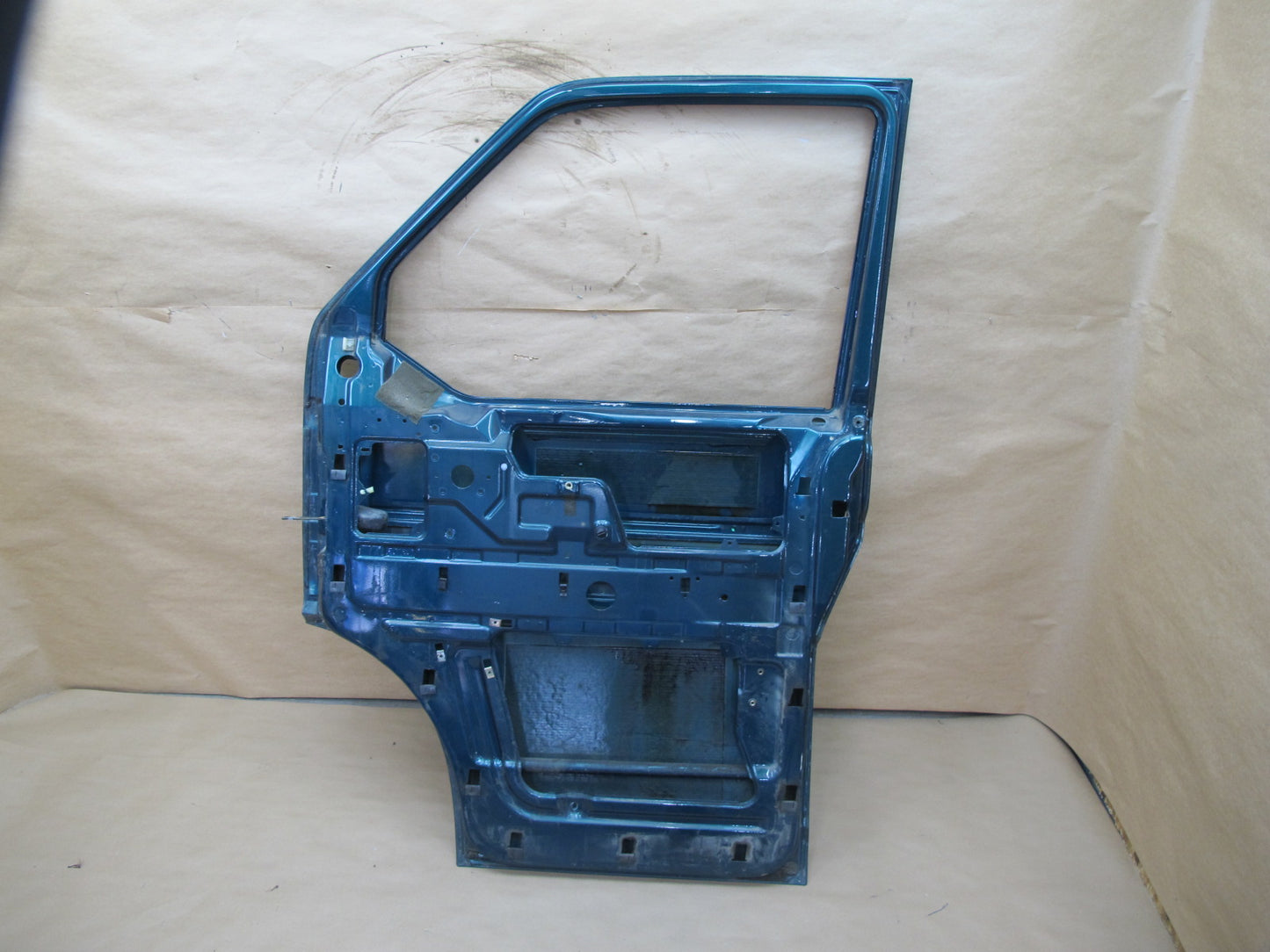 99-03 VOLKSWAGEN EUROVAN T4 FRONT RIGHT DOOR SHELL PANEL OEM