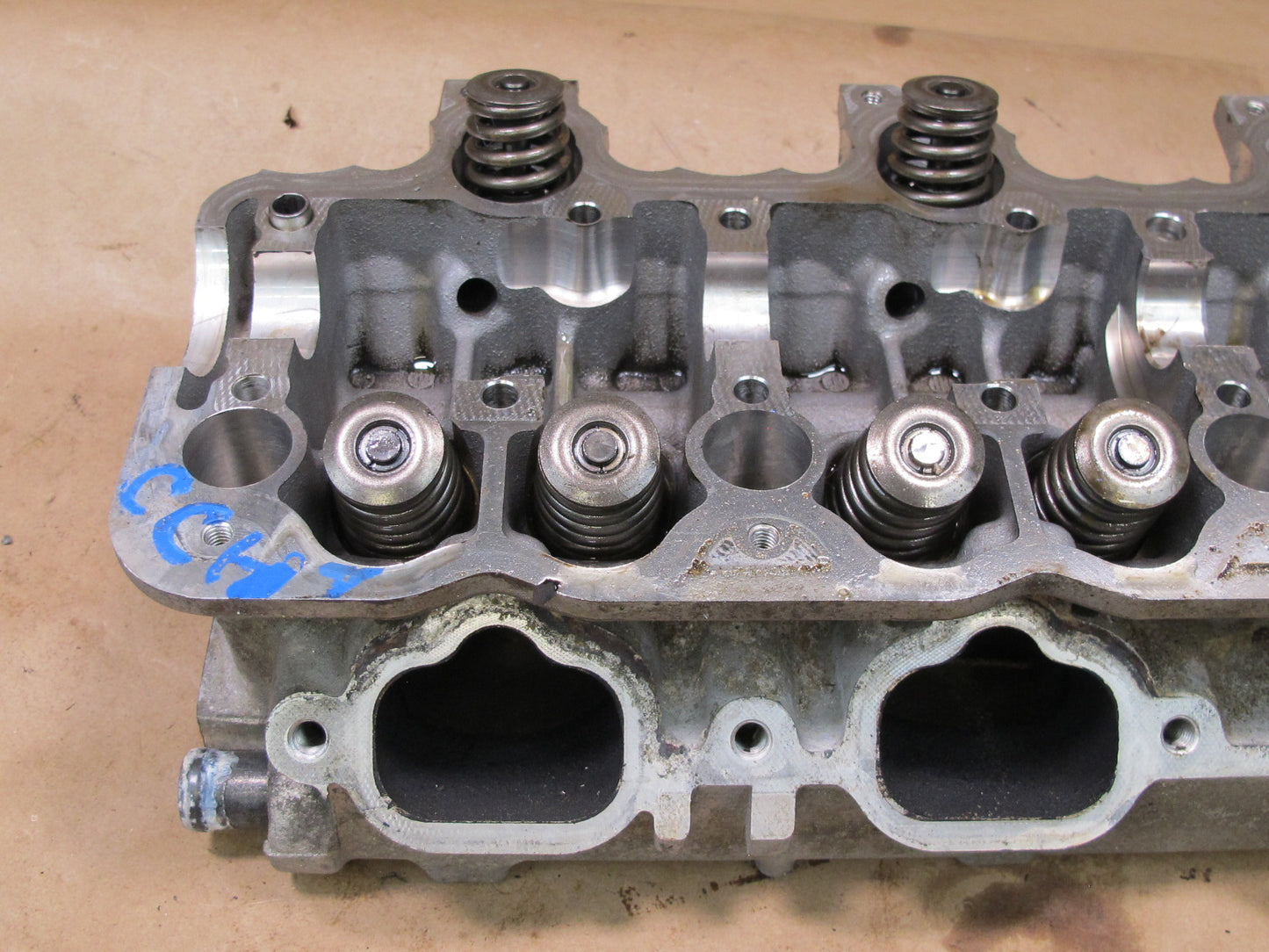 04-08 CHRYSLER CROSSFIRE 3.2L ENGINE LEFT CYLINDER HEAD 1120161201 OEM