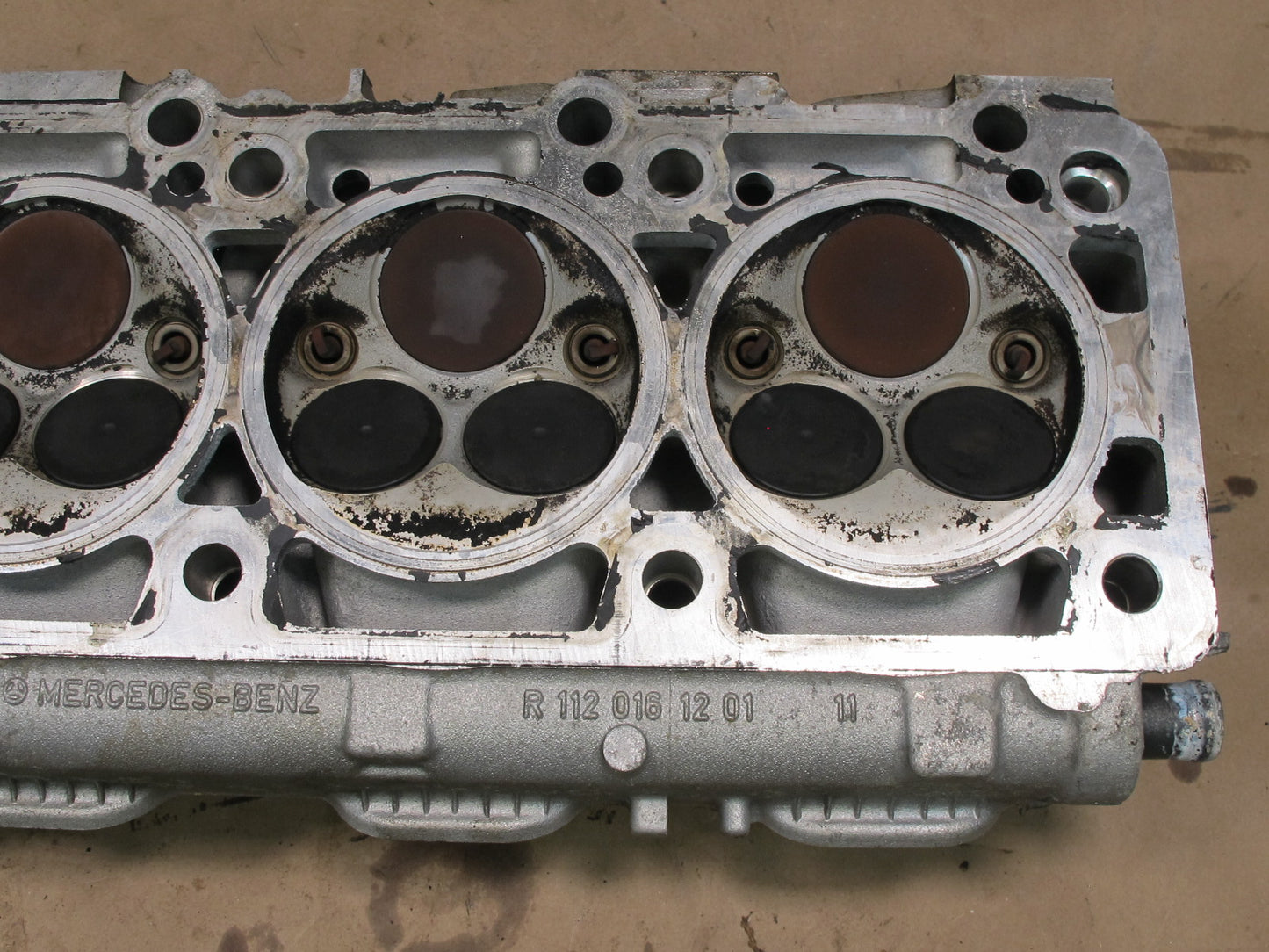 04-08 CHRYSLER CROSSFIRE 3.2L ENGINE LEFT CYLINDER HEAD 1120161201 OEM