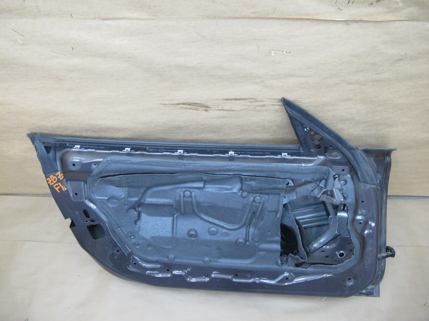 09-16 BMW E89 Z4 CONVERTIBLE LEFT DRIVER DOOR SHELL PANEL COVER OEM