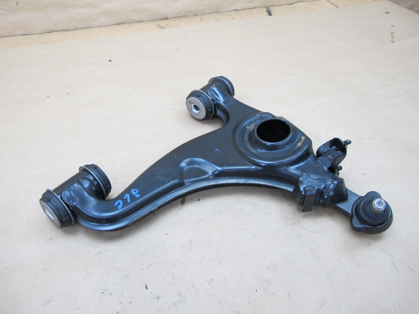 94-02 MERCEDES R129 SL-CLASS FRONT RIGHT LOWER CONTROL ARM OEM