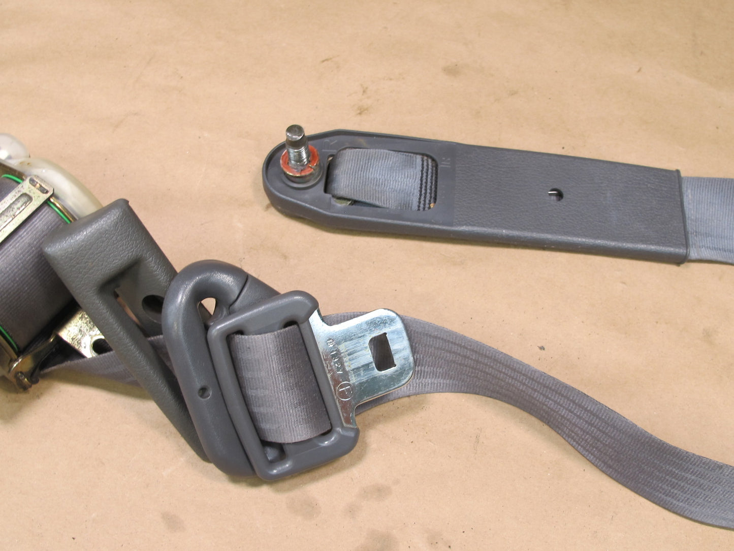 89-92 TOYOTA SUPRA MK3 FRONT LEFT & RIGHT SIDE SEATBELT RETRACTOR SET OEM