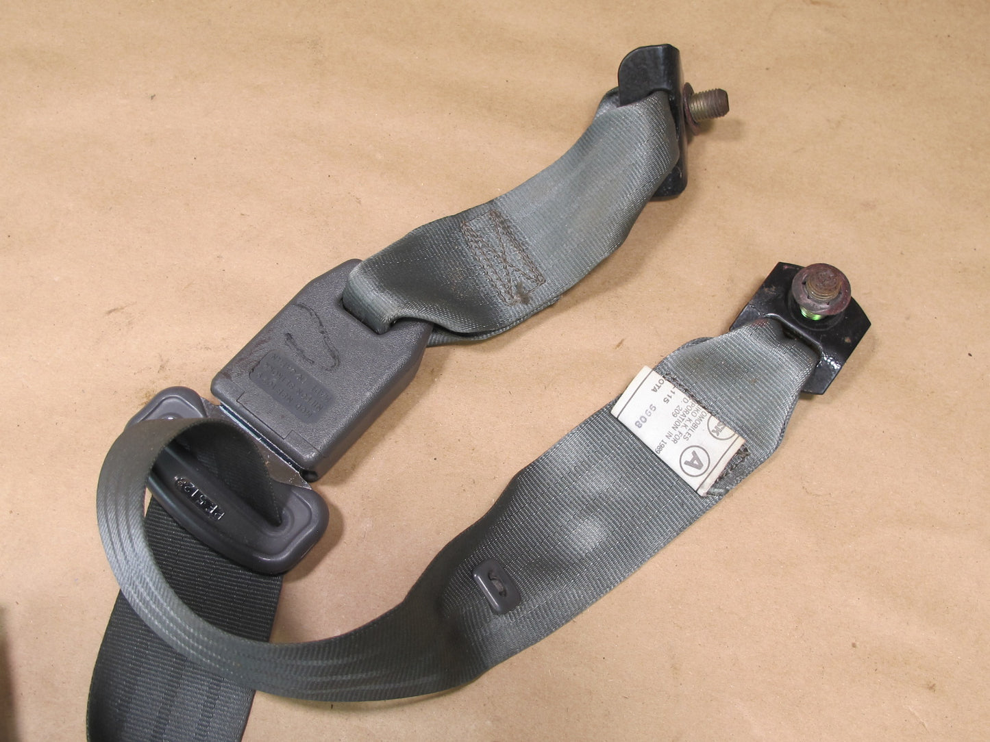 89-92 TOYOTA SUPRA MK3 REAR LEFT & RIGHT SIDE SEATBELT RETRACTOR SET OEM