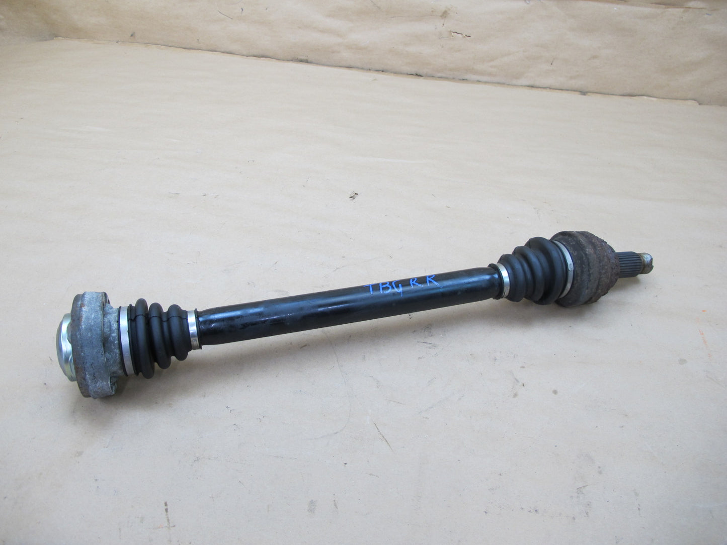 09-10 BMW E90 E91 E92 E93 335xi REAR RIGHT AXLE SHAFT 7527028 OEM