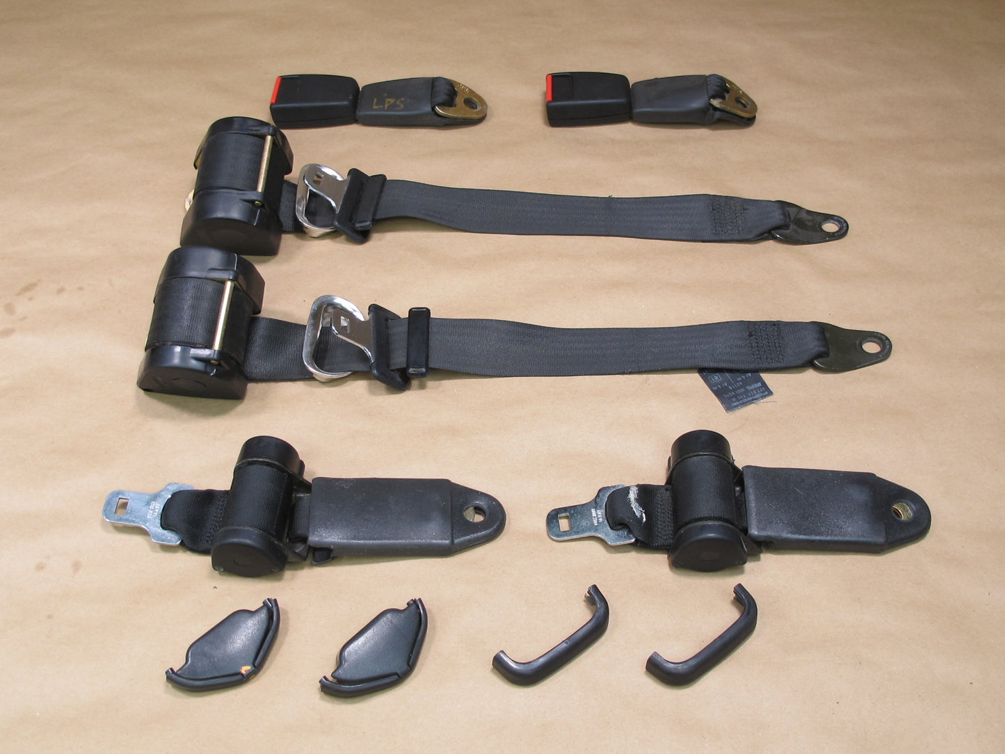84-89 PORSCHE 944 FRONT REAR LEFT & RIGHT SIDE SEATBELT RETRACTOR W/ BUCKLE SET OEM