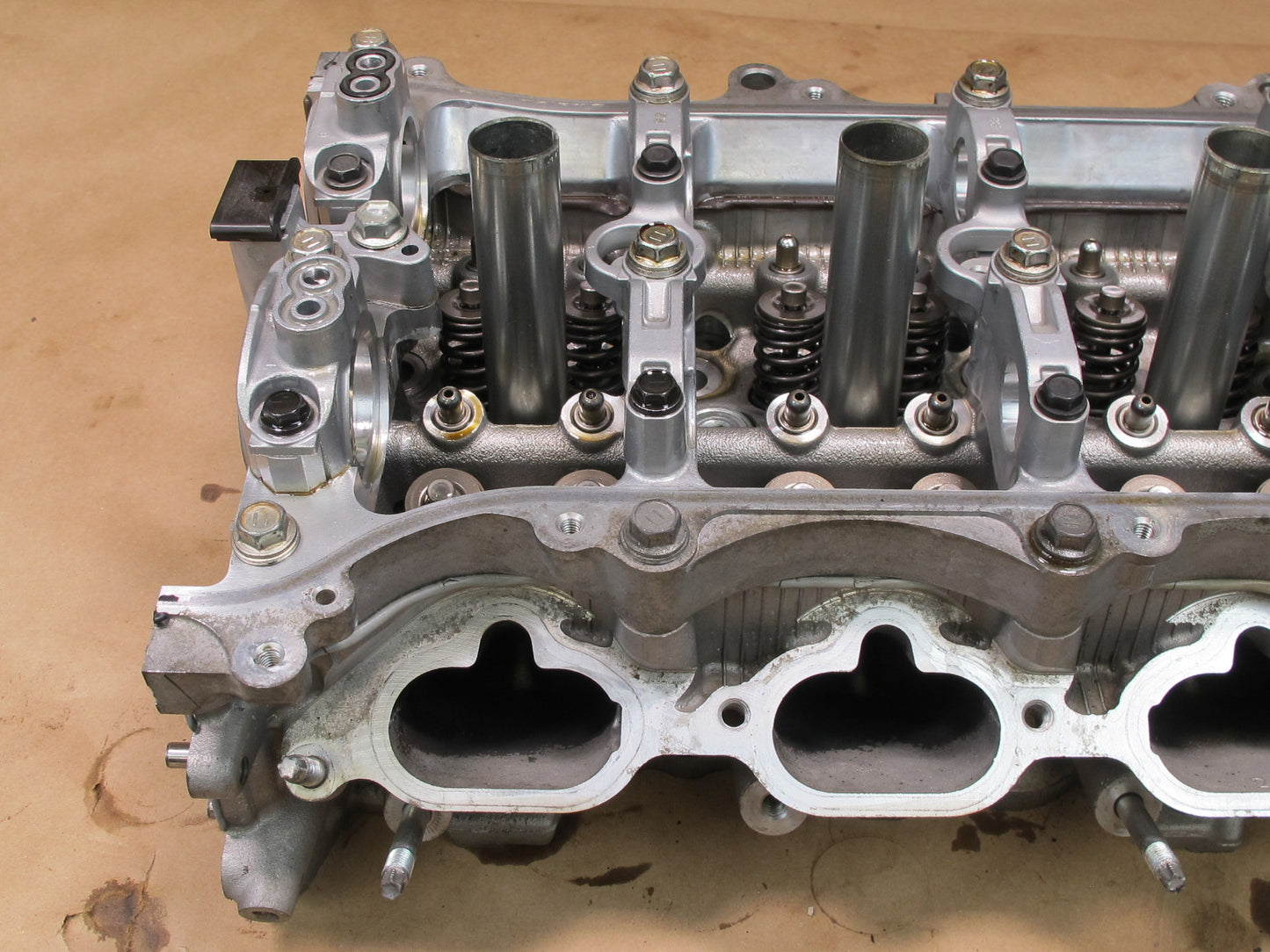 06-15 LEXUS IS350 3.5L 2GRFSE ENGINE MOTOR RIGHT SIDE CYLINDER HEAD OEM