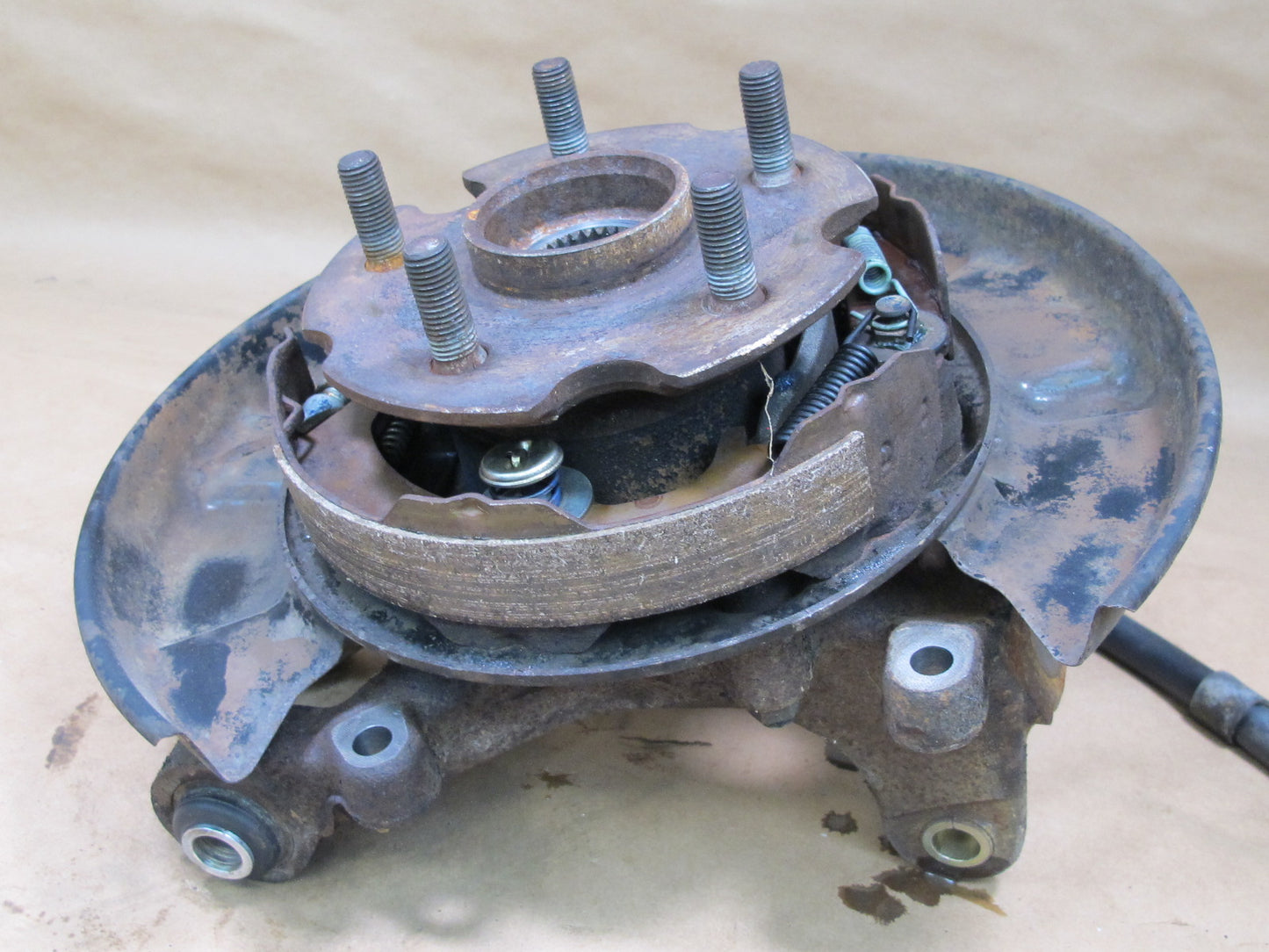 86-92 Toyota Supra MK3 Rear Left Spindle Knuckle Wheel Hub Bearing OEM