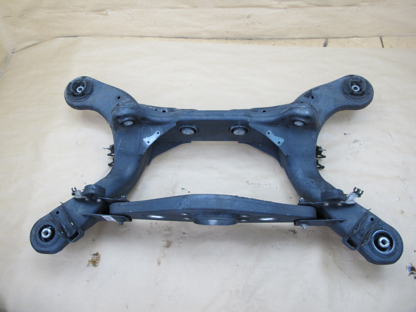 03-12 MERCEDES R230 SL65 SL55 AMG REAR SUSPENSION SUBFRAME CROSSMEMBER OEM