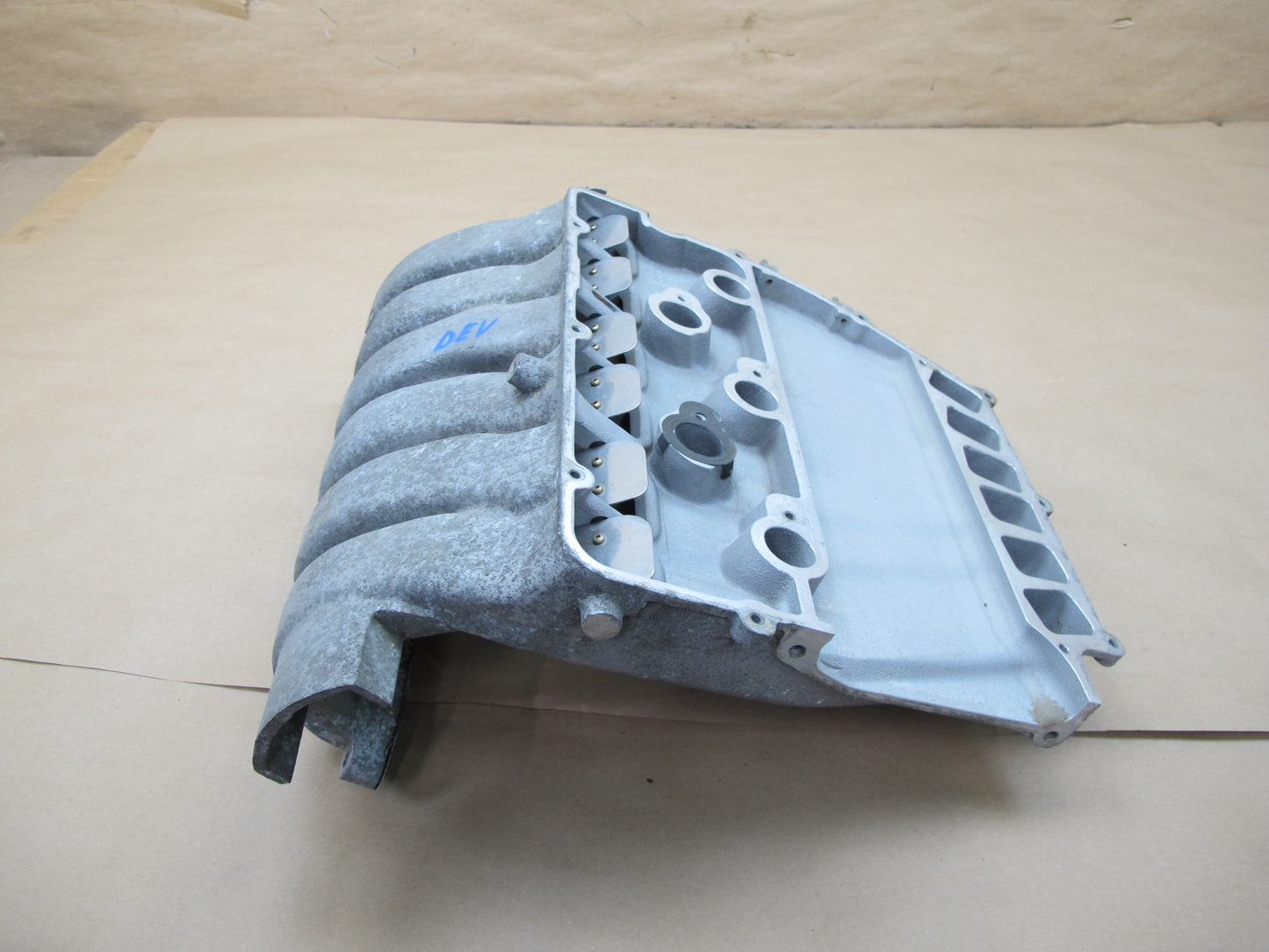 01-03 VW EUROVAN T4 2.8L ENGINE INTAKE MANIFOLD OEM