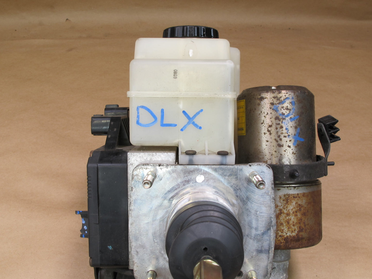 1999-2001 Lexus J100 LX470 ABS Pump Brake Master Cylinder Assembly